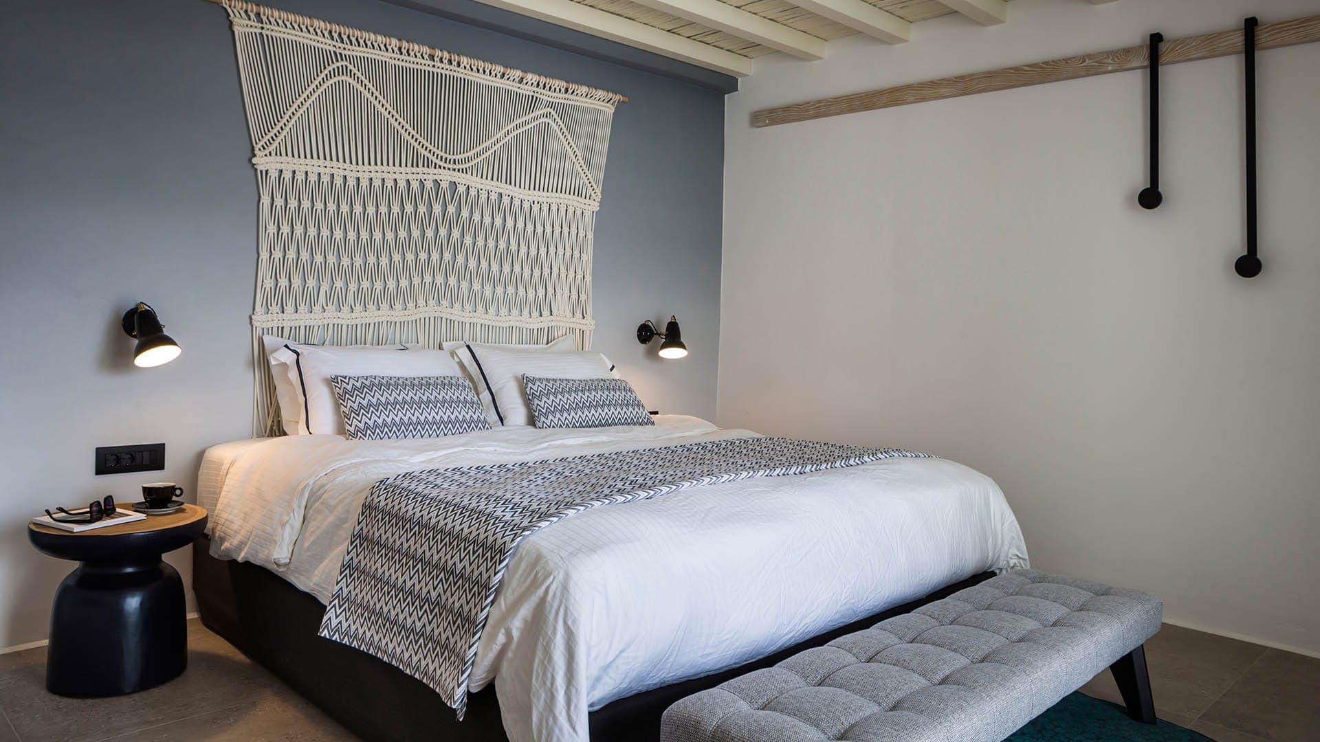 room-types-LYOBOUTIQ-COUR-0.jpg