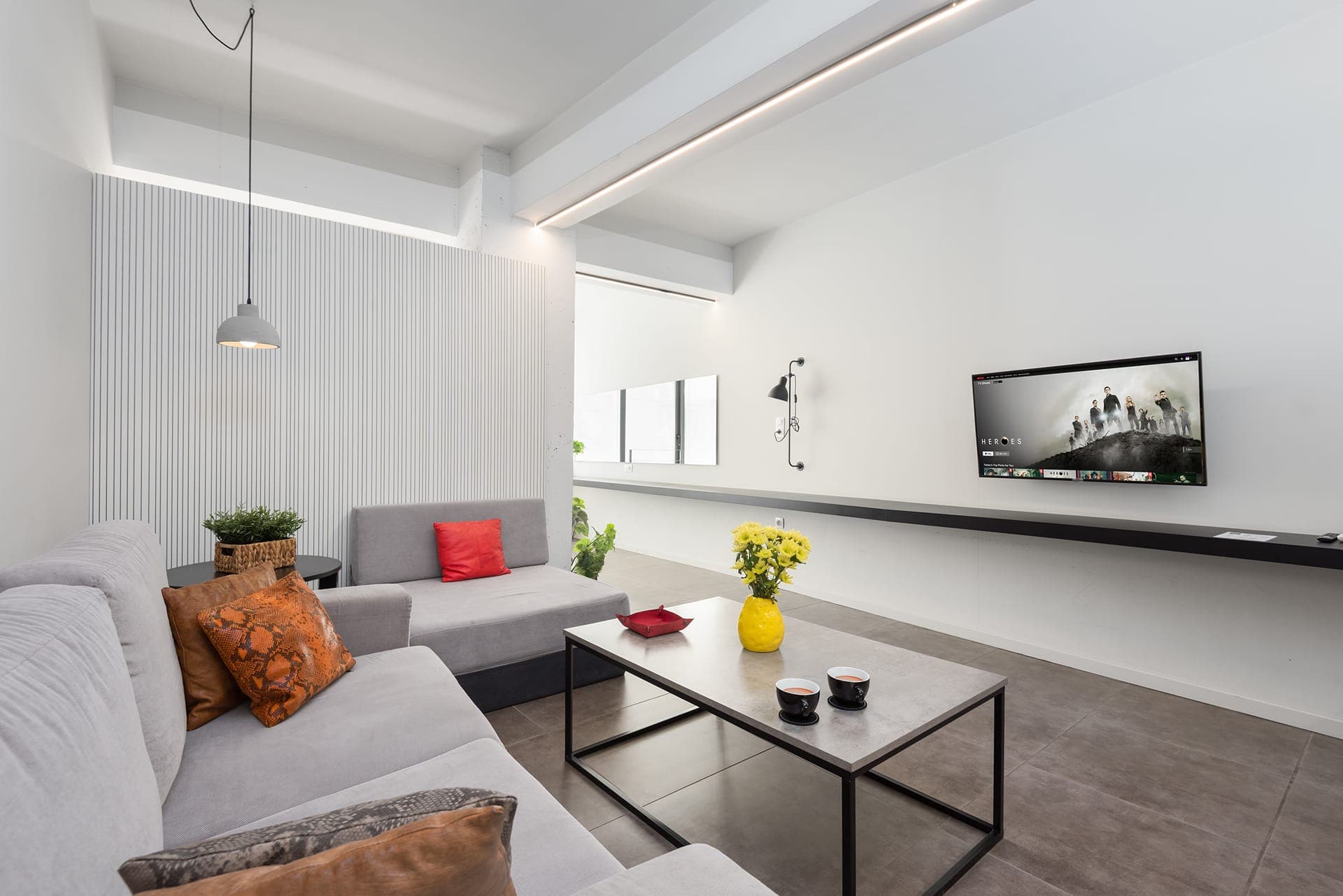 room-types-M17SUITES-JRSU-0.jpg