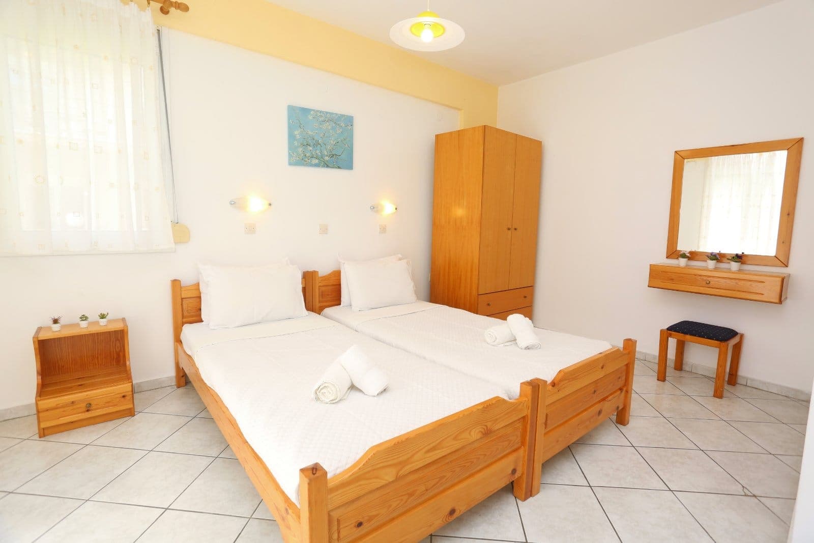 room-types-MAGDA-STD-0.jpg