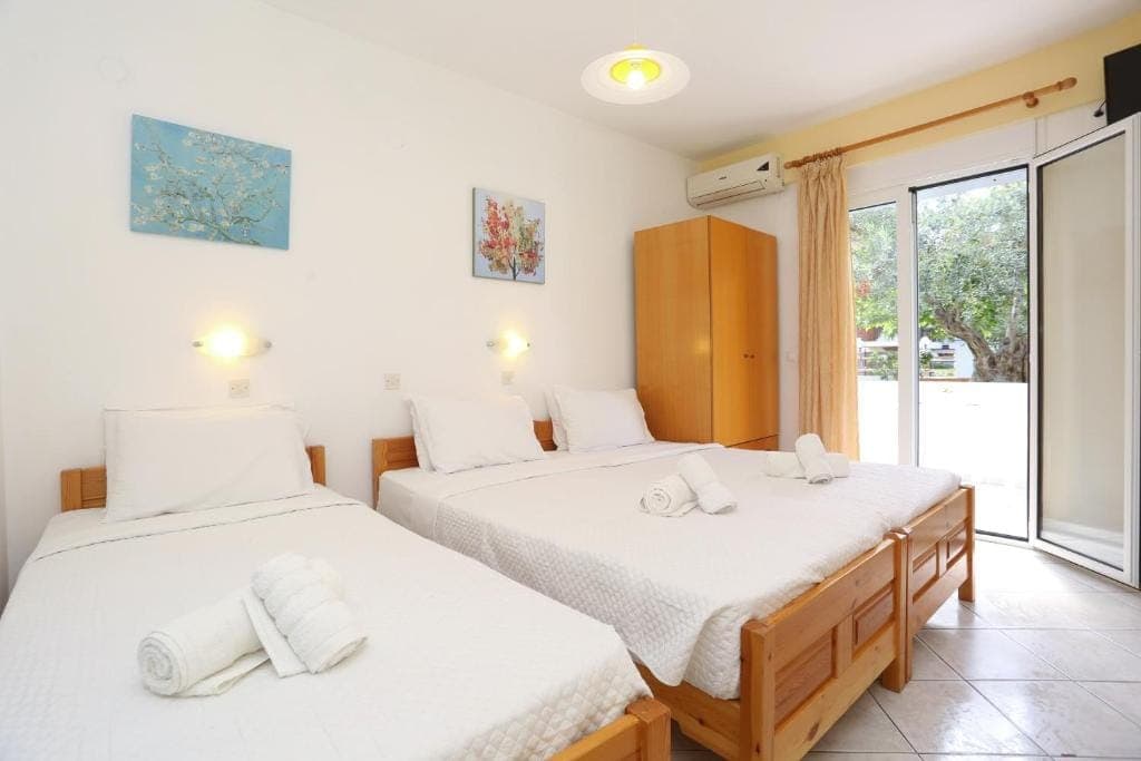 room-types-MAGDA-STTR-0.jpg