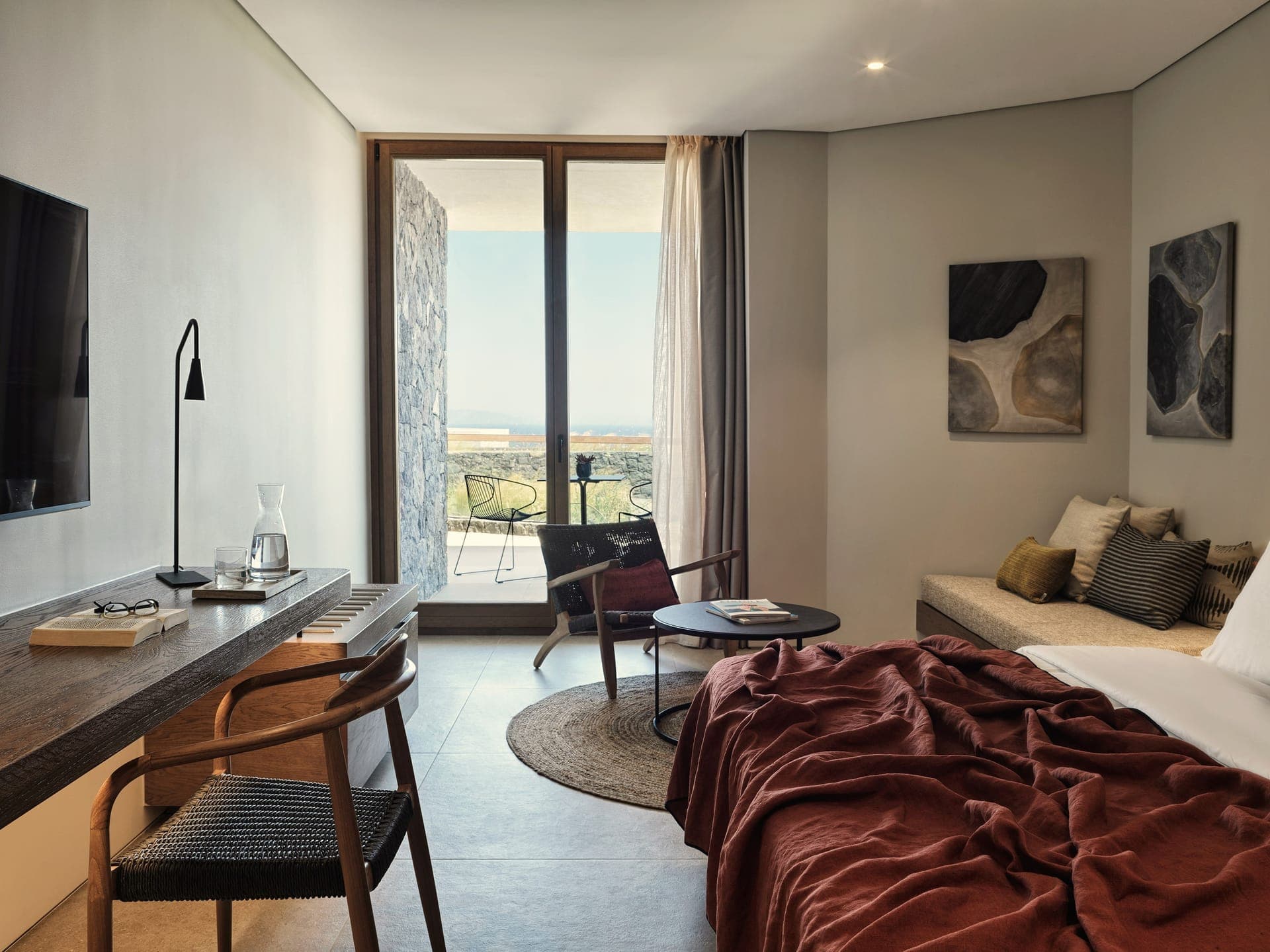 Thought-Provoking Aegean Sea views in 30sqm (322 sqft) combined with elevated and unscripted amenities blending seamlessly with the earthly tones of Vourvoulos surroundings.