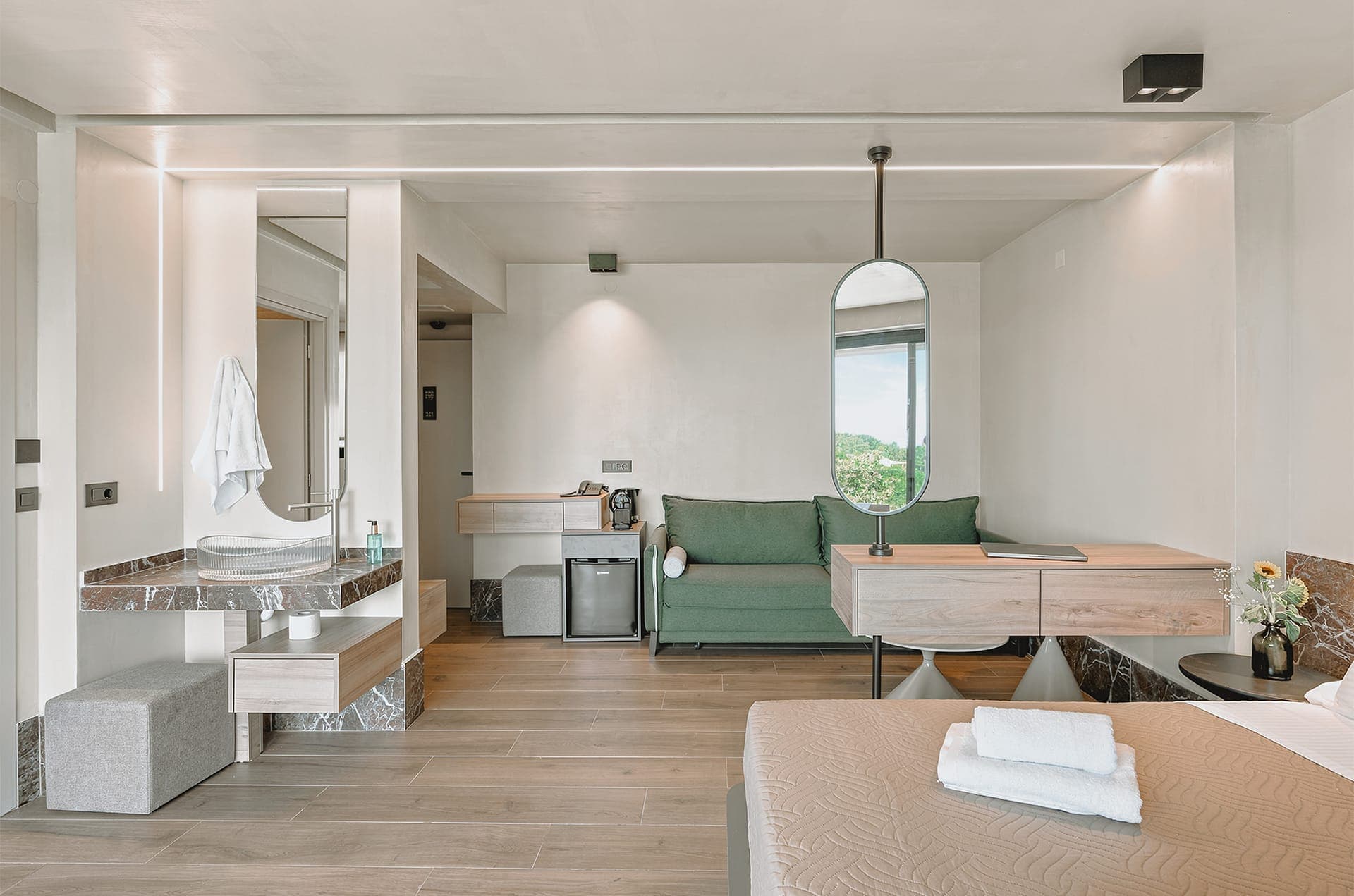 room-types-MAHAHER-JSUJCZ-0.jpg