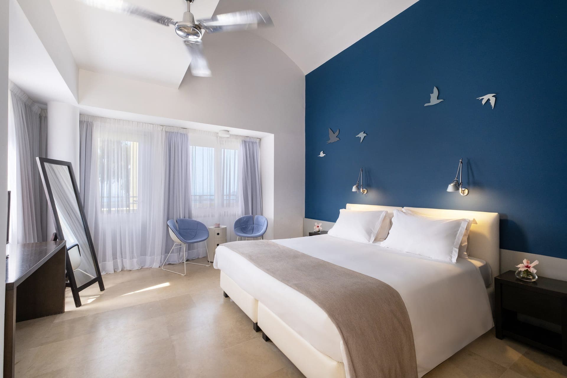 room-types-MAJESTIC-EAST-0.jpg