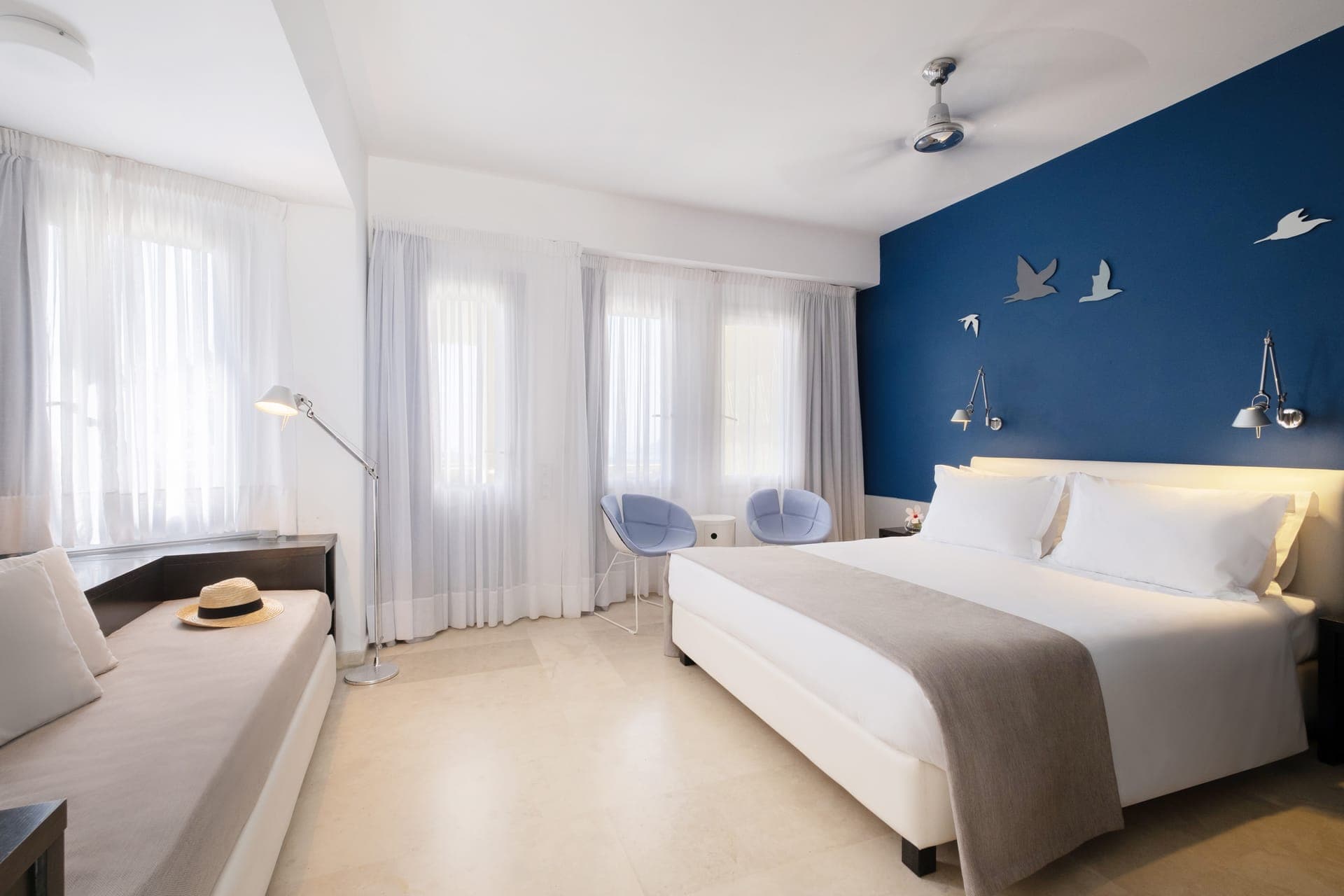 room-types-MAJESTIC-VOLC3-0.jpg