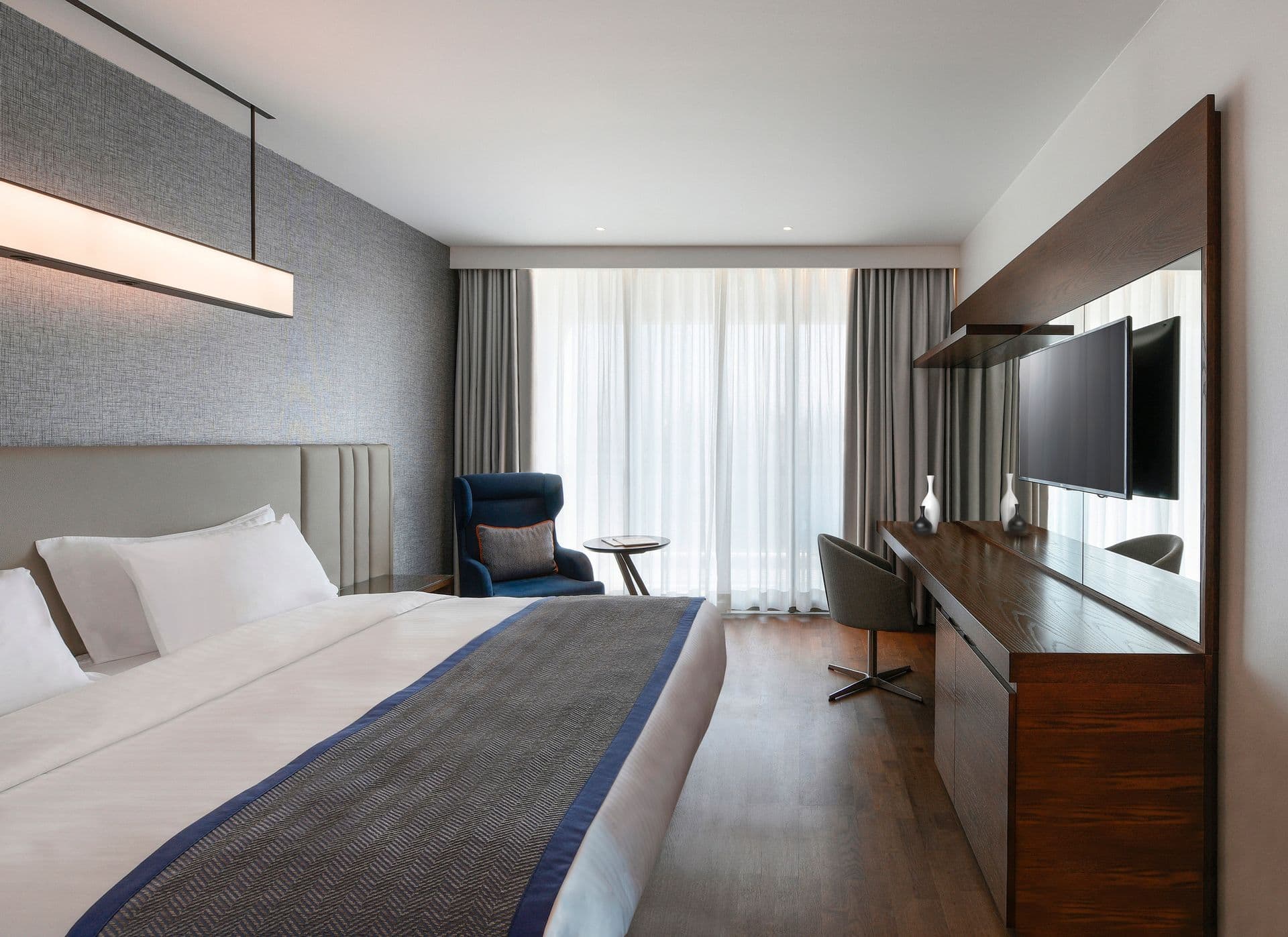 room-types-MAKEDONIAP-EXECV-0.jpg