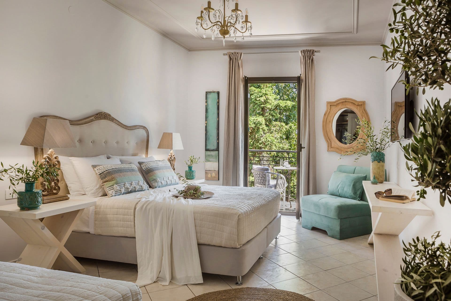 room-types-MAKISHOTEL-FAMIL-0.jpg