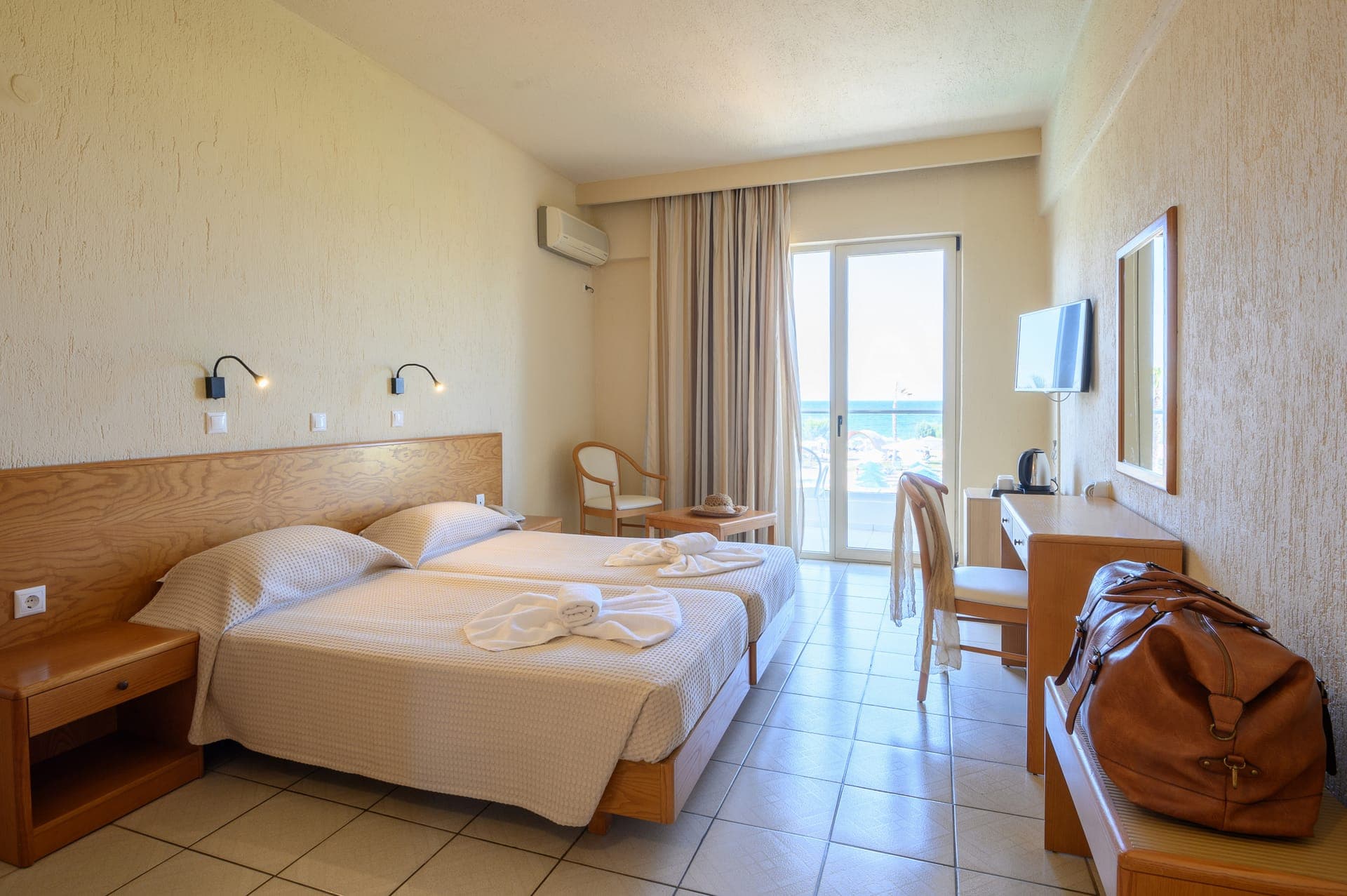 room-types-MALIABAYCR-STDSV-0.jpg