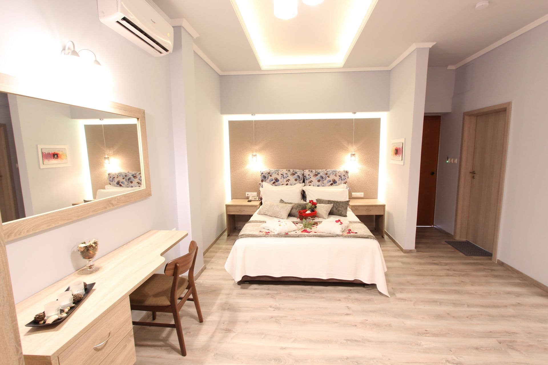 room-types-MALLAS-IRIDA-0.jpg