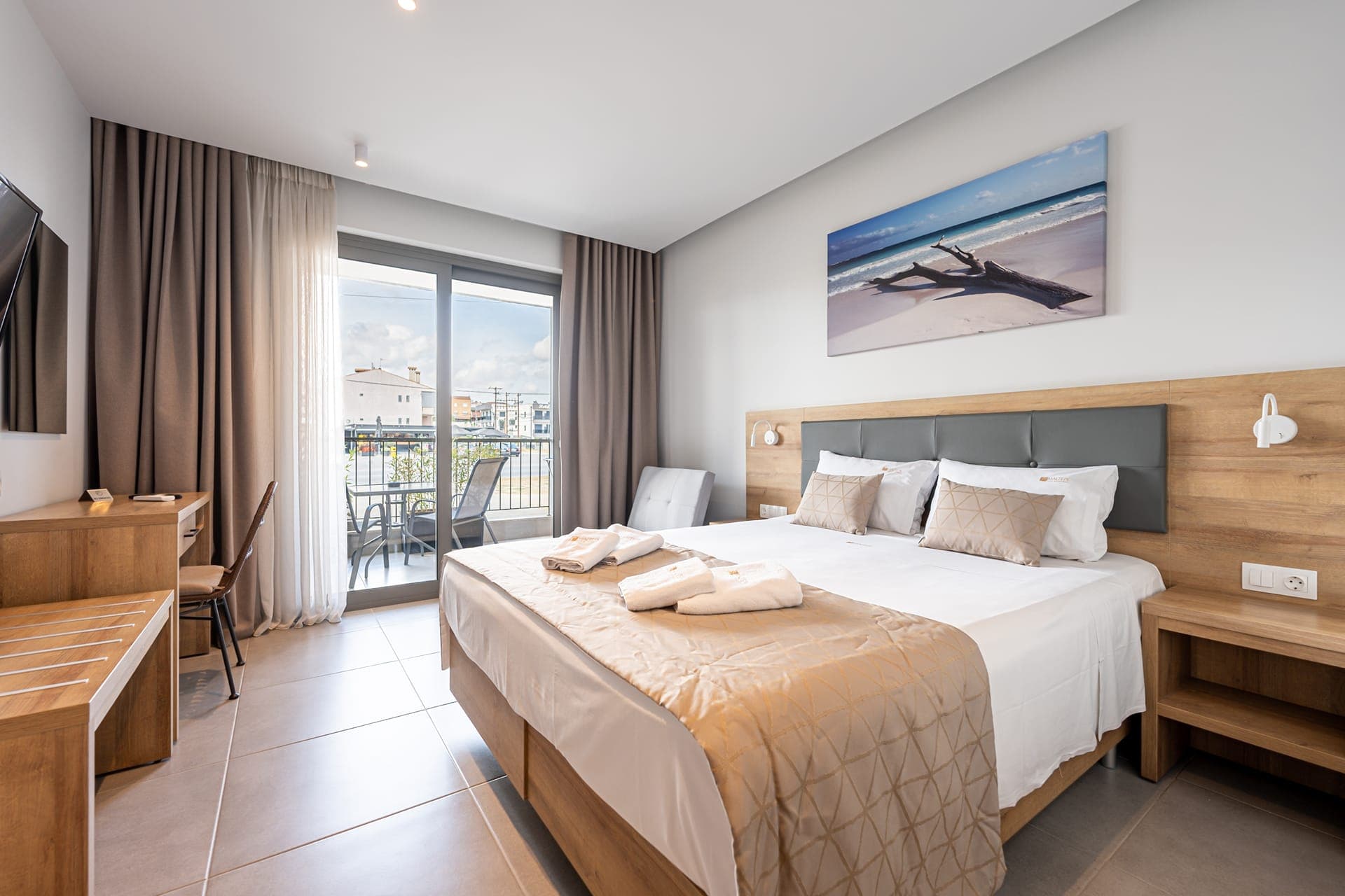 room-types-MALTEPELUX-DBLCV-0.jpg