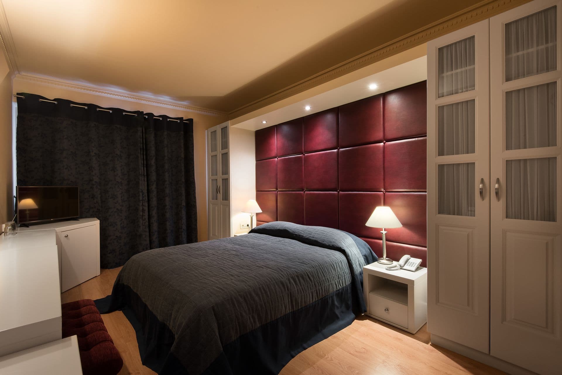 room-types-MANIATIS-RDB-0.jpg