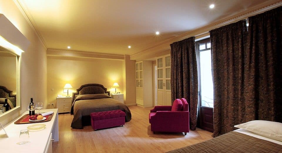 room-types-MANIATIS-RTR-0.jpg