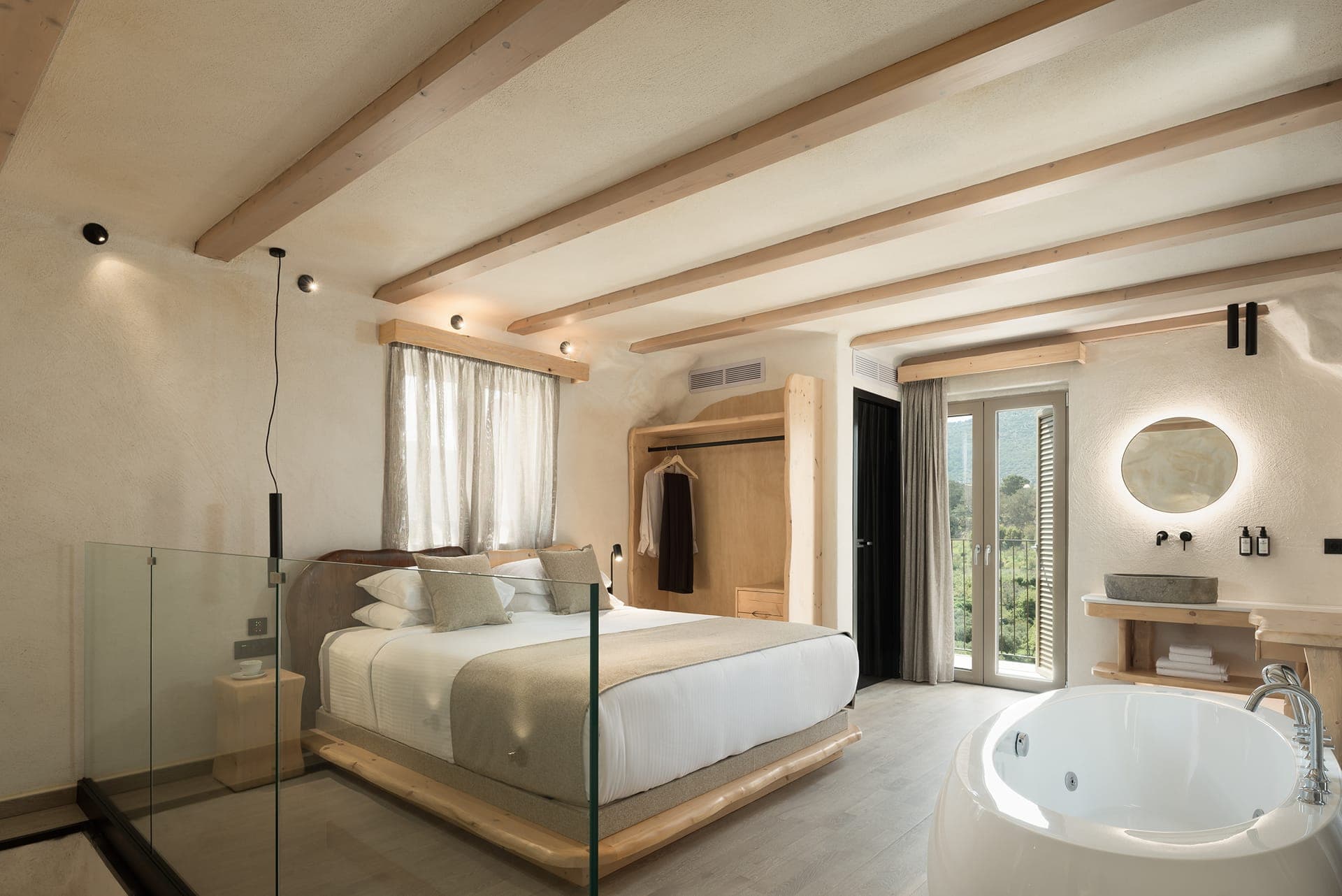 room-types-MANILI-PSHT-0.jpg