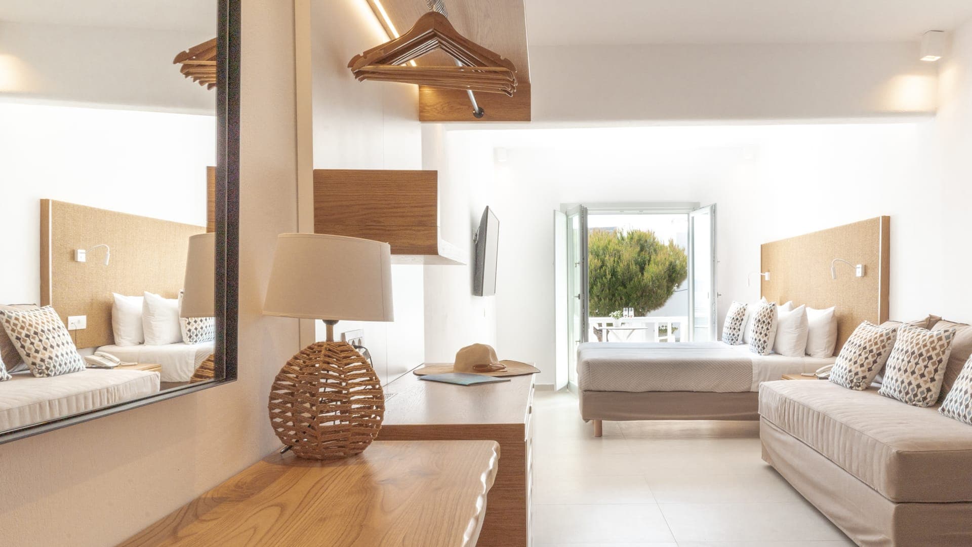 room-types-MANOULAS-SUPIV-0.jpg