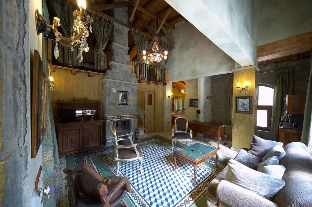 room-types-MANTANIA-EXCLU-0.jpg