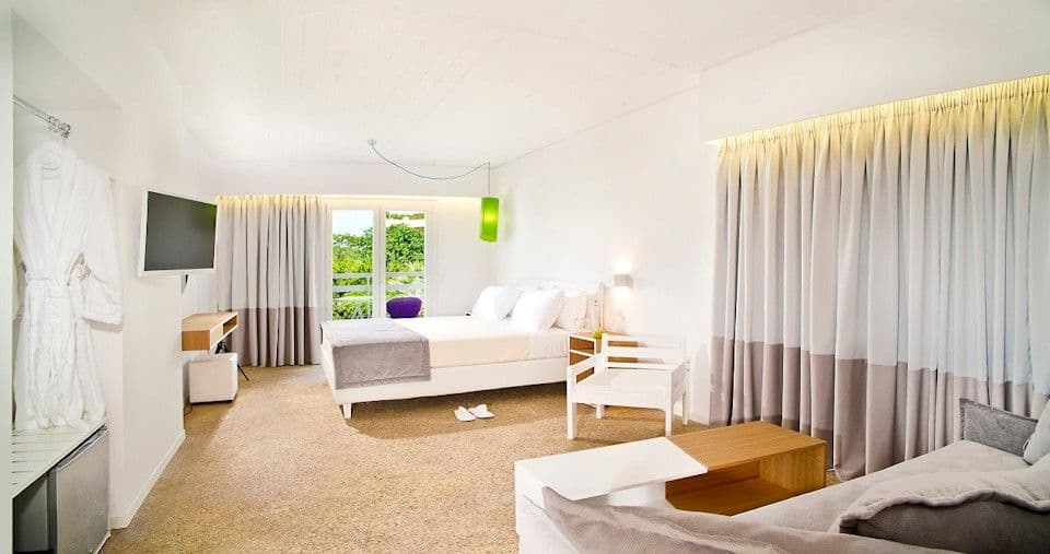 room-types-MARATHONB-JNSUI-0.jpg