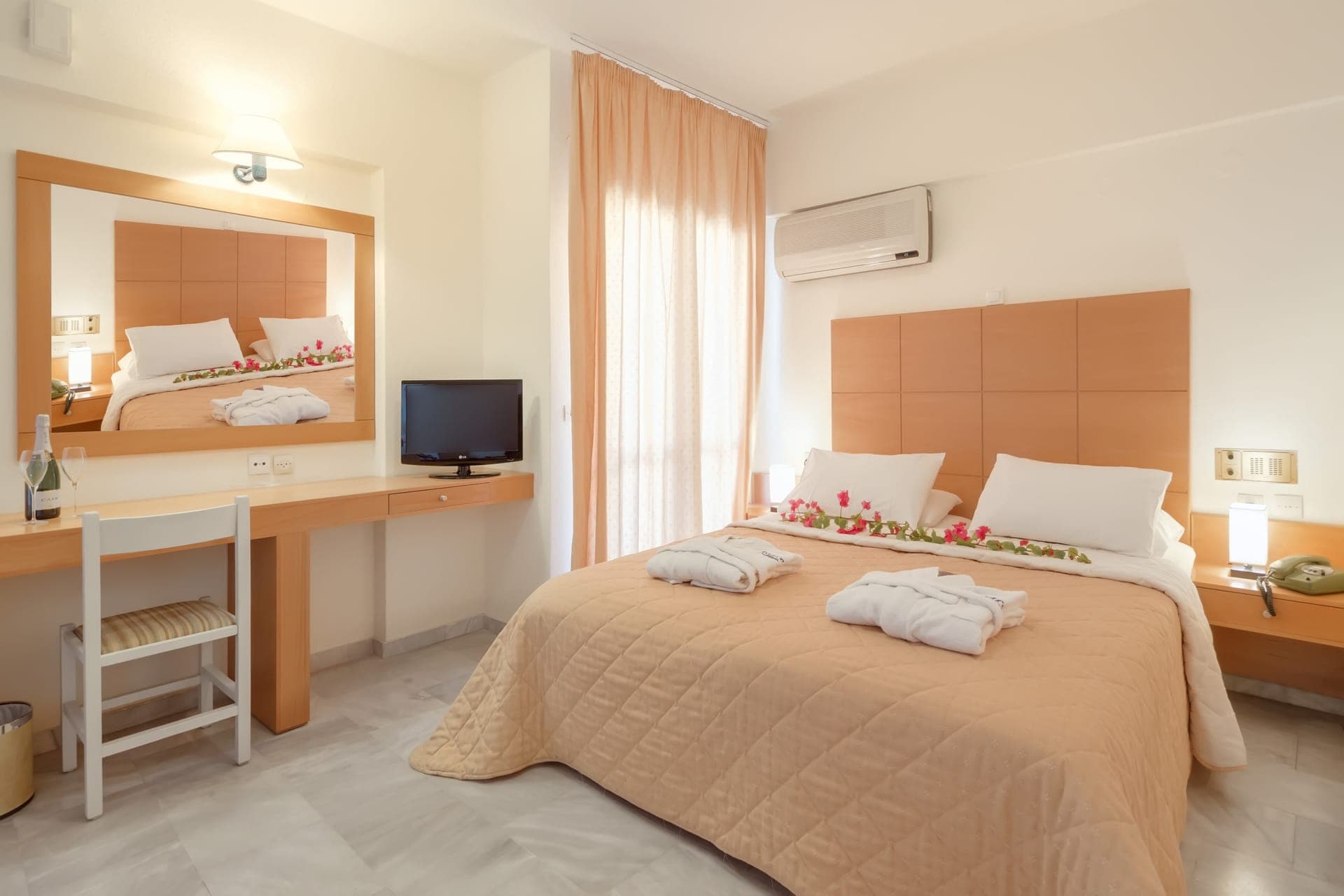 room-types-MAREHOAPT-STD-0.jpg