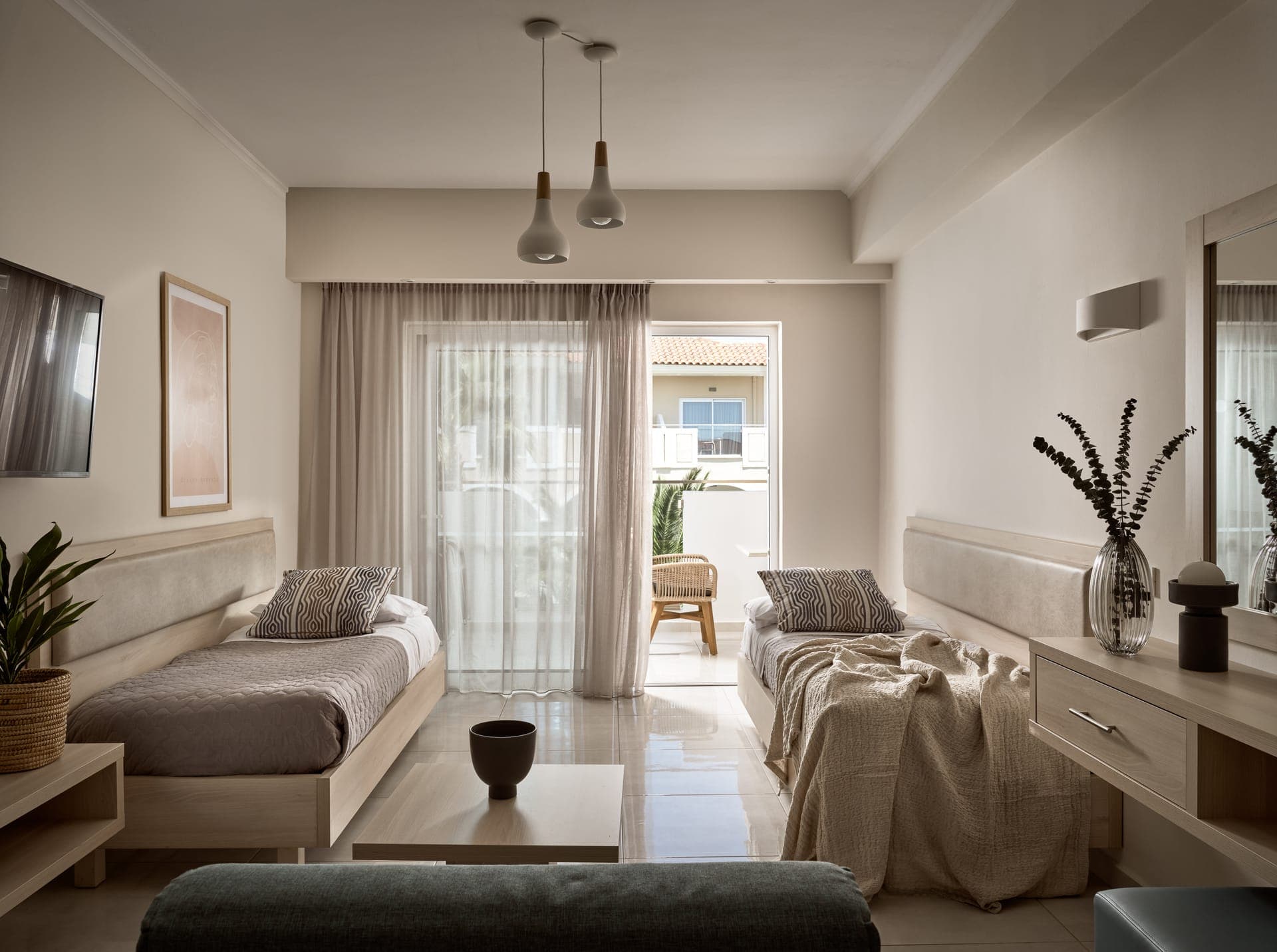 room-types-MARELEN-SUITE-0.jpg