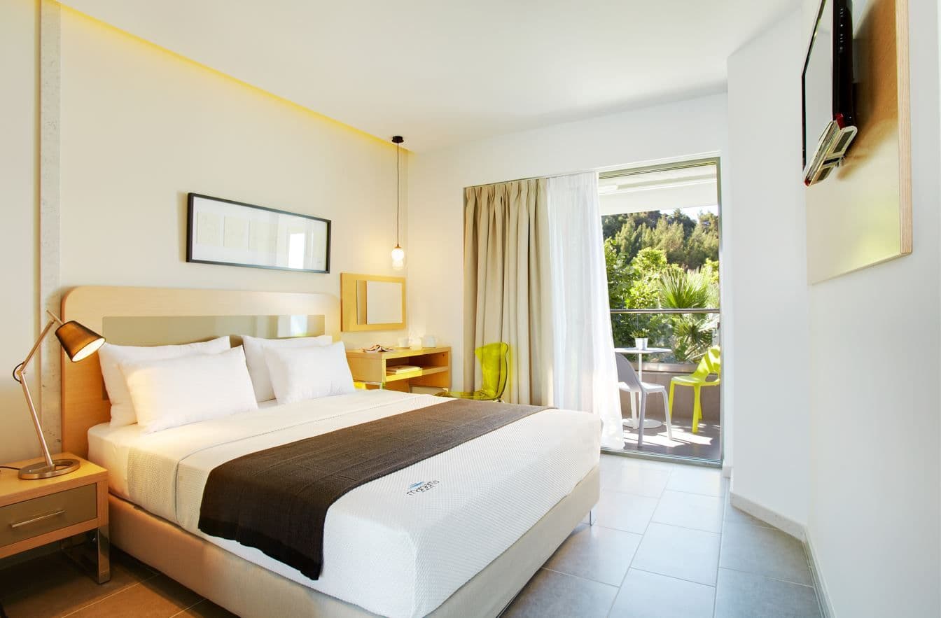 Margarita Sea Side Hotel - Premium Room with Side Sea View