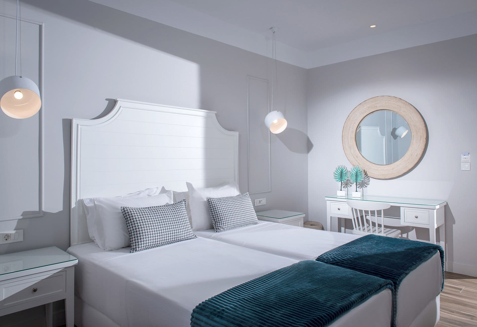 room-types-MARIKRIST-DBL-0.jpg