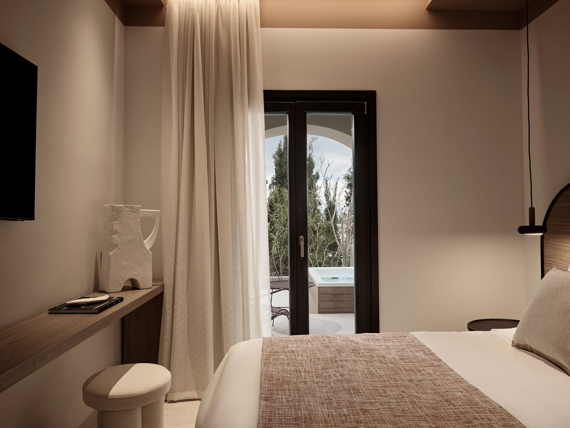 room-types-MARINERO-SUPDB-0.jpg