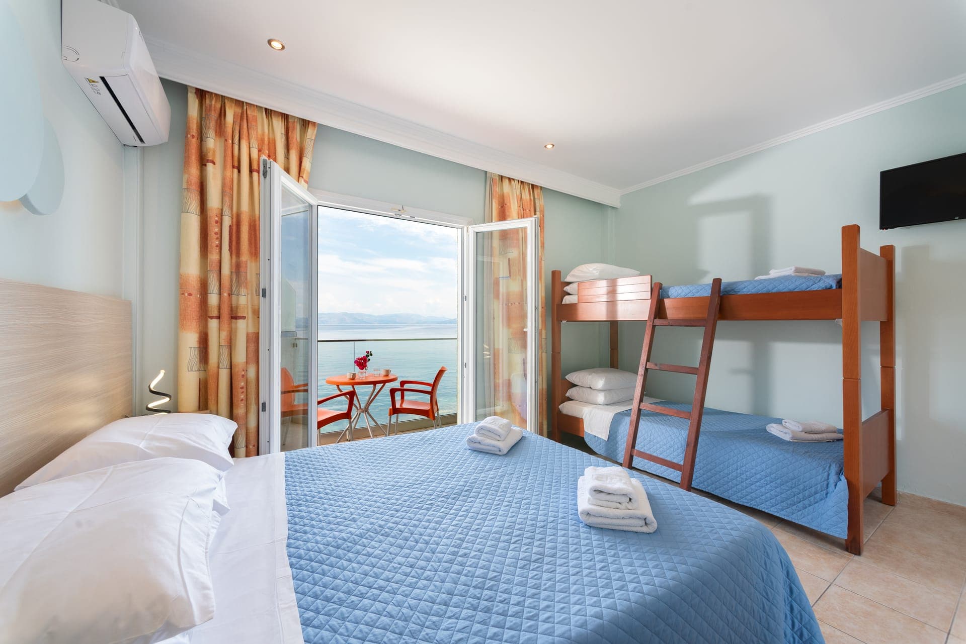 room-types-MARISC-FAMILY-0.jpg