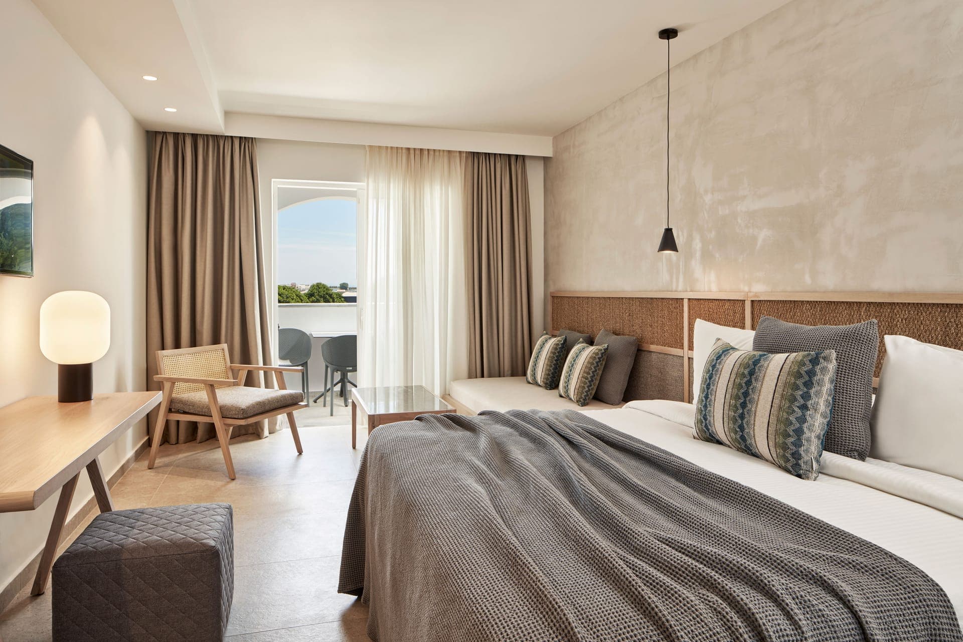 room-types-MARMARIATL-SUPIV-0.jpg