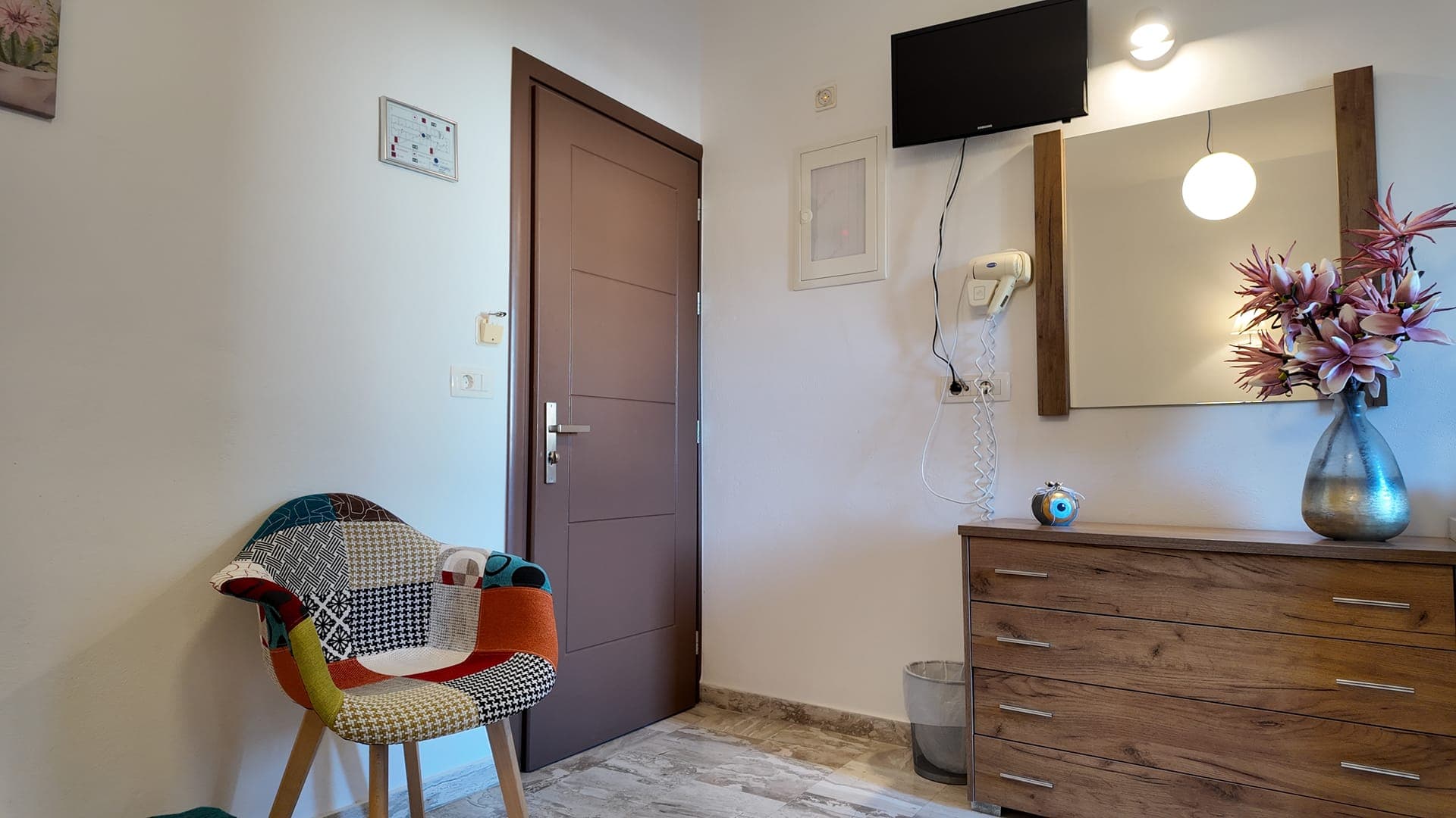 room-types-MARYBILL-CLSDBL-0.jpg