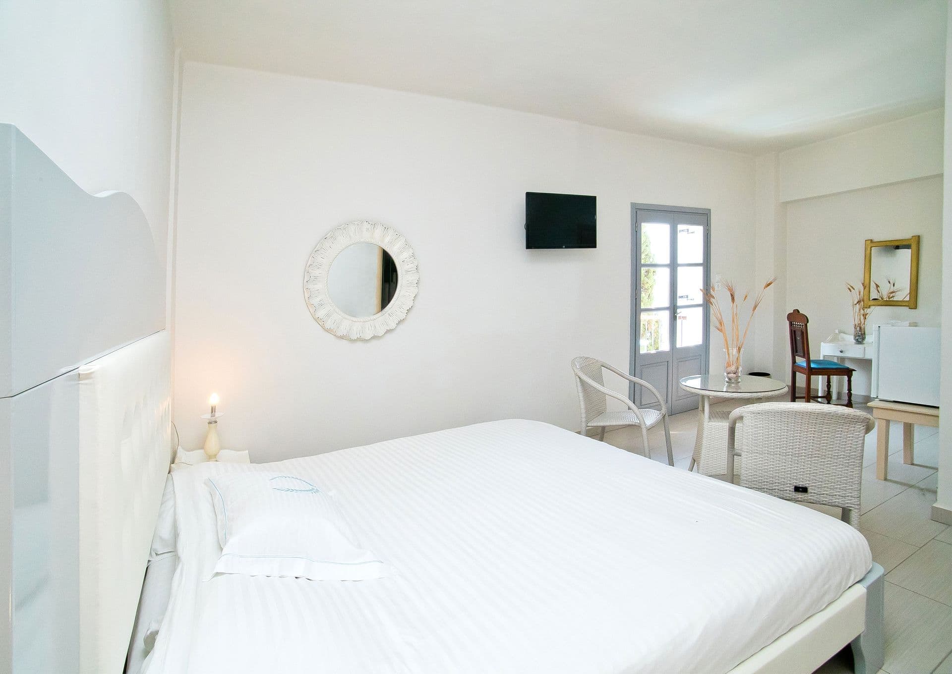 room-types-MASOURI-SR-0.jpg
