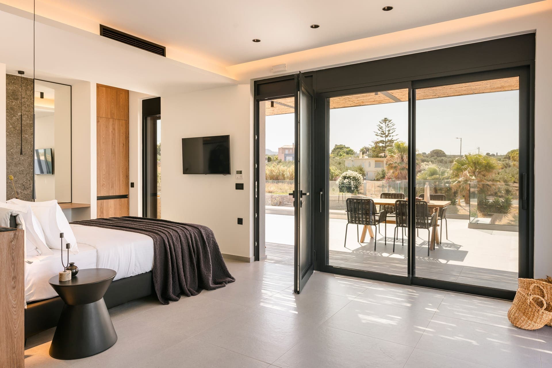 room-types-MASTLUXRES-OBA-0.jpg
