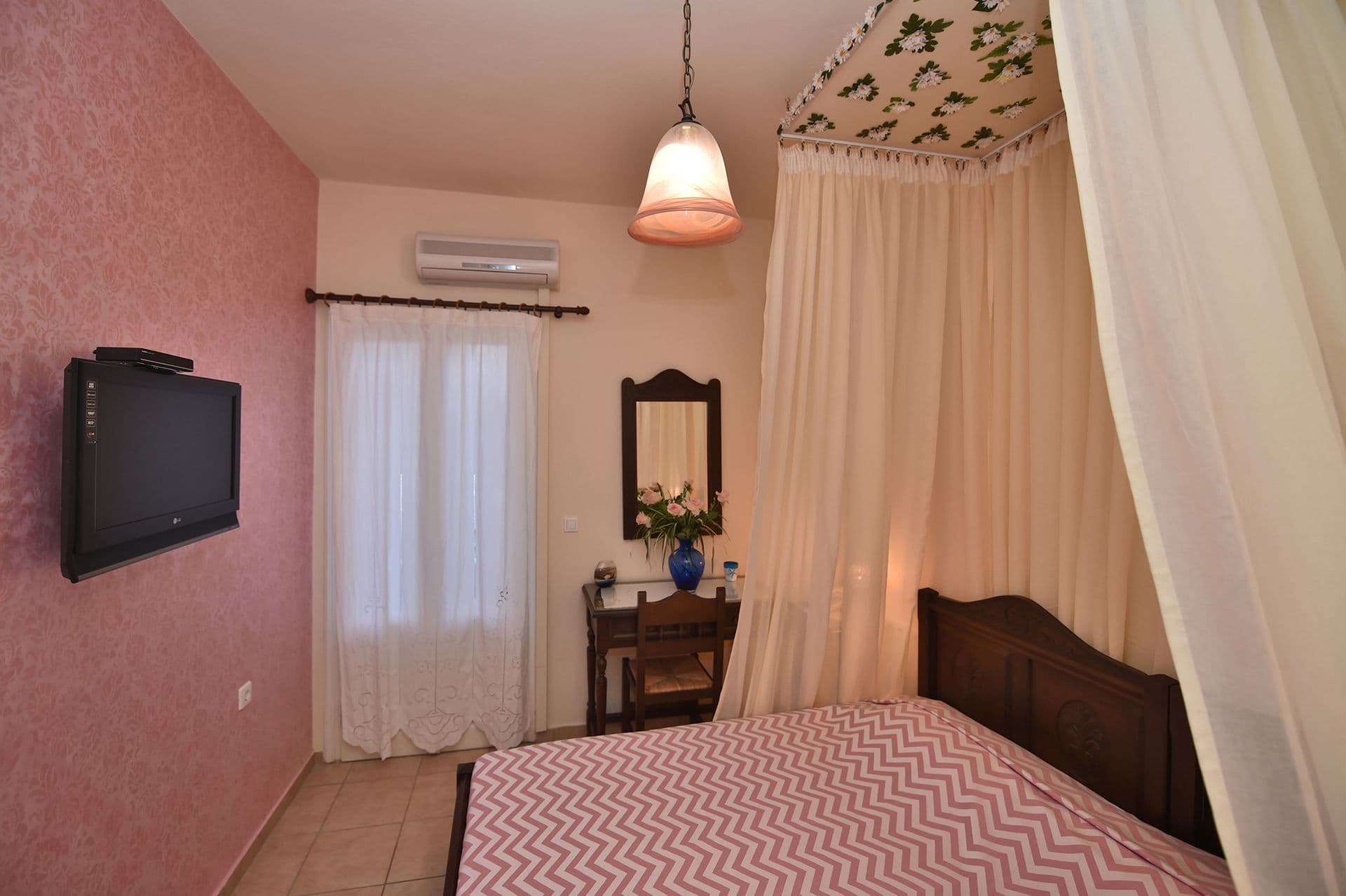 room-types-MATAS-EXEAPT-0.jpg