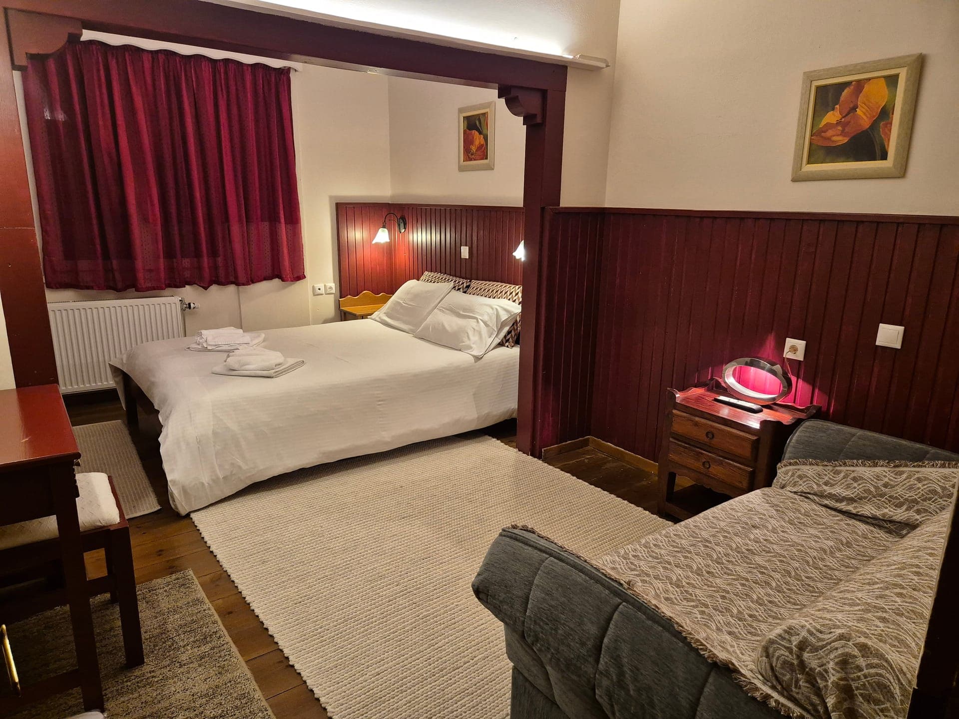 room-types-MAVRODGUES-TRIPLE-0.jpg