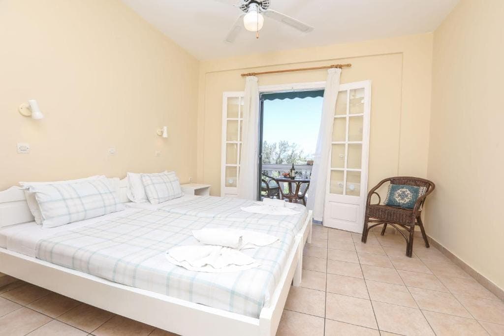 room-types-MAYFLOWER-APRT4-0.jpg