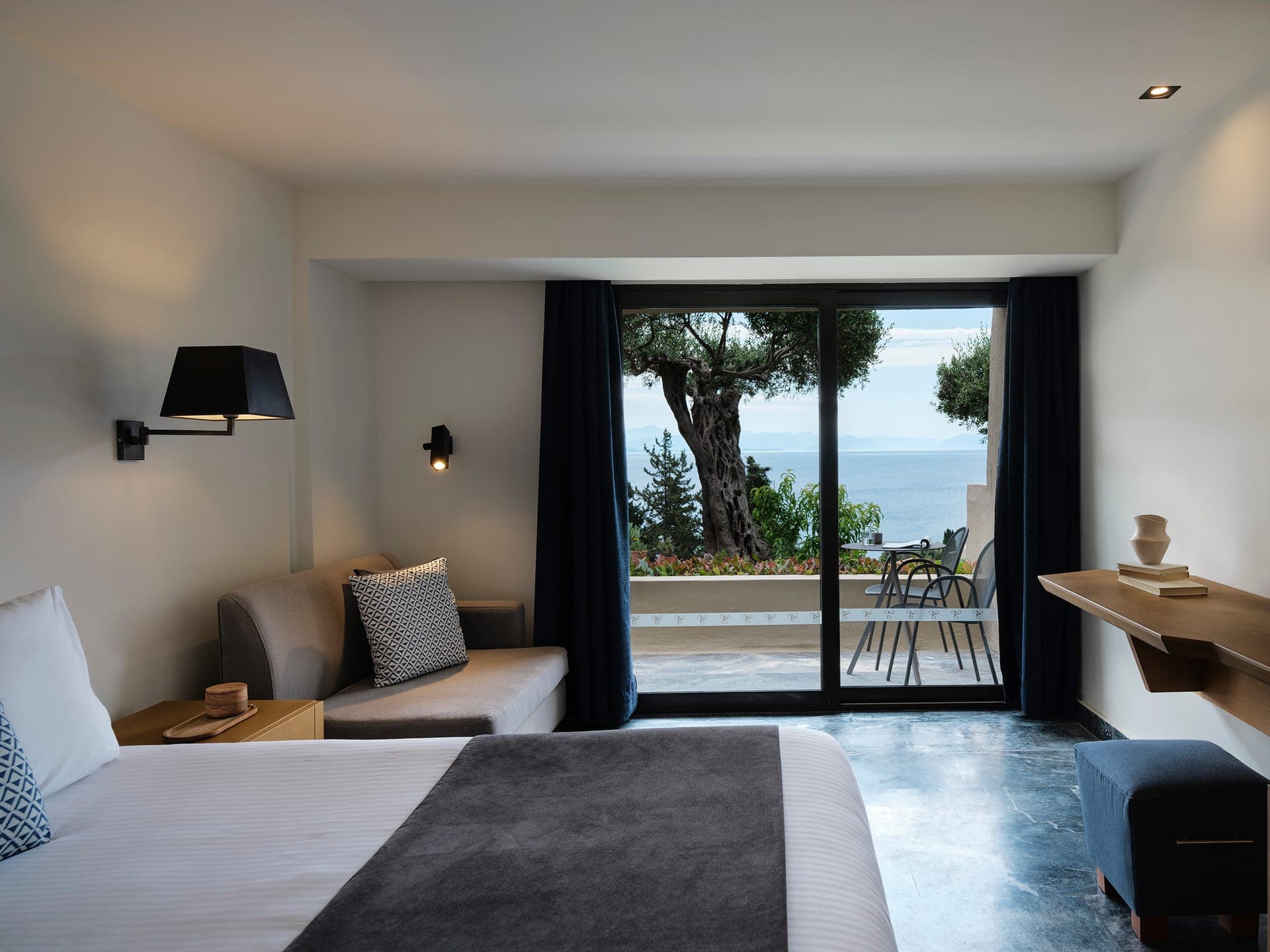 room-types-MBAEOLOS-SVB-0.jpg