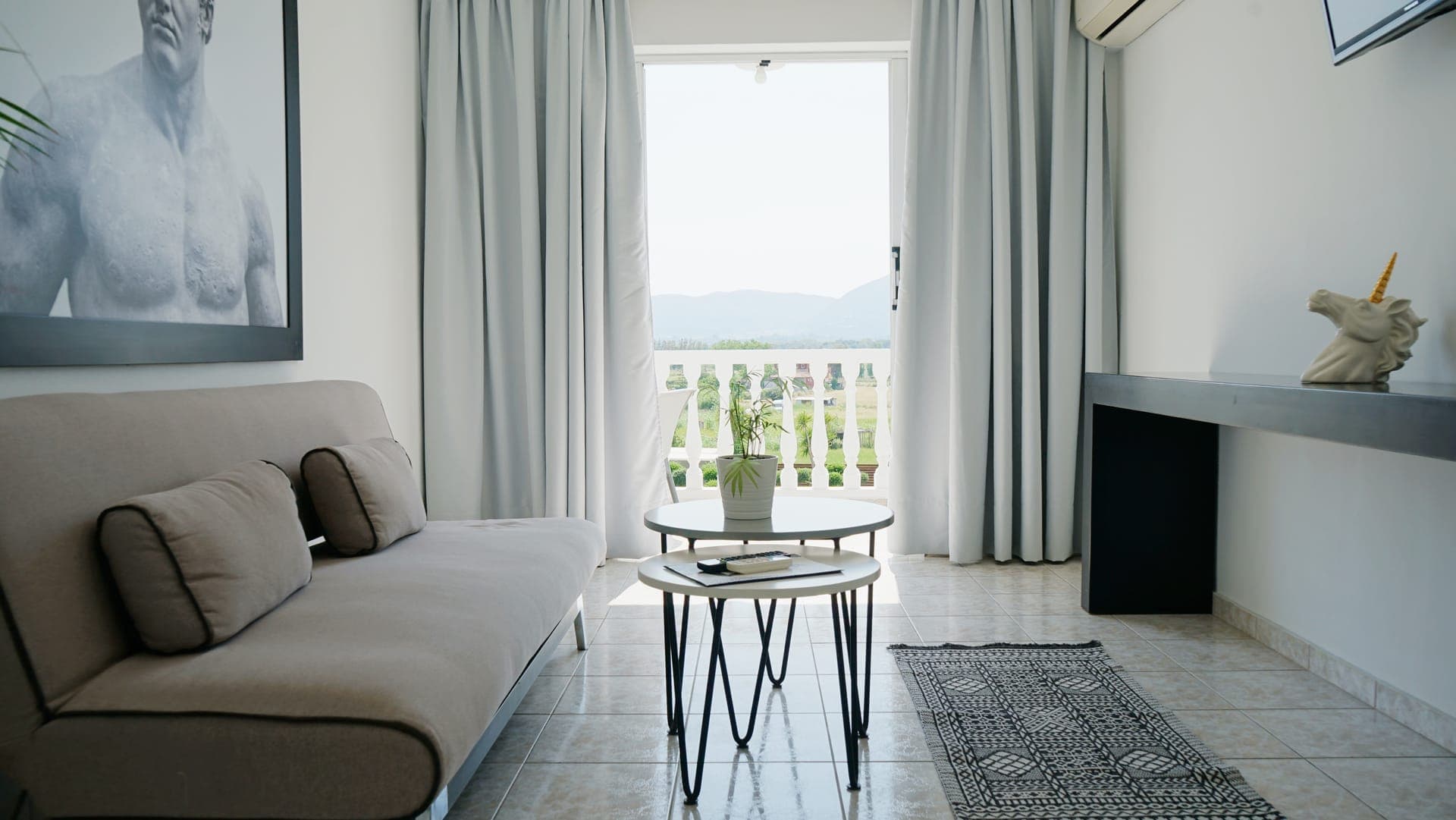 room-types-MEANDROS-PRSUI-0.jpg