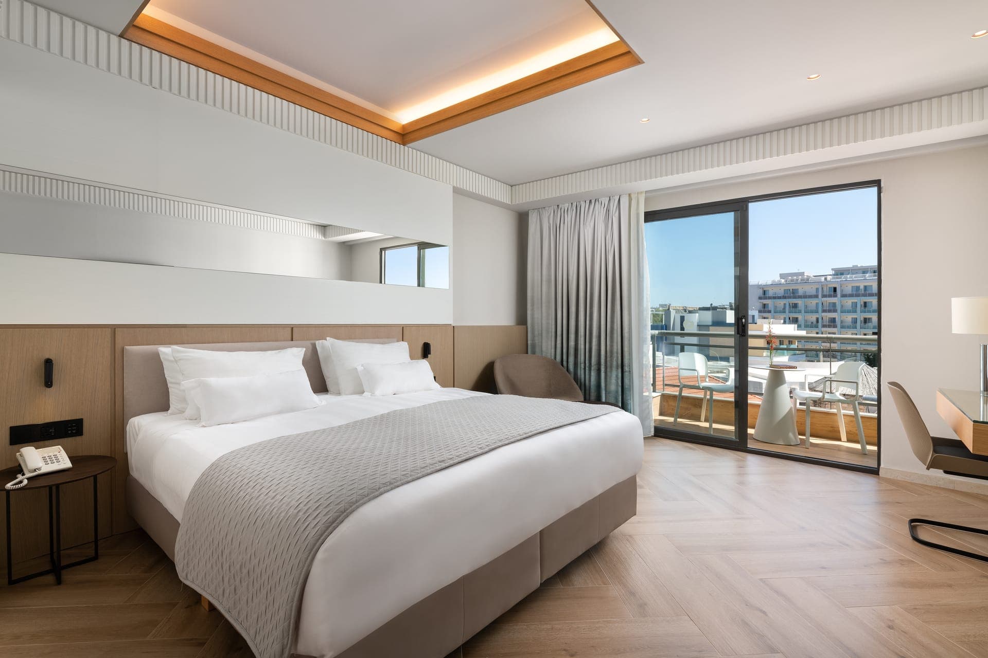 room-types-MEDITERRHO-DBLSSV-0.jpg