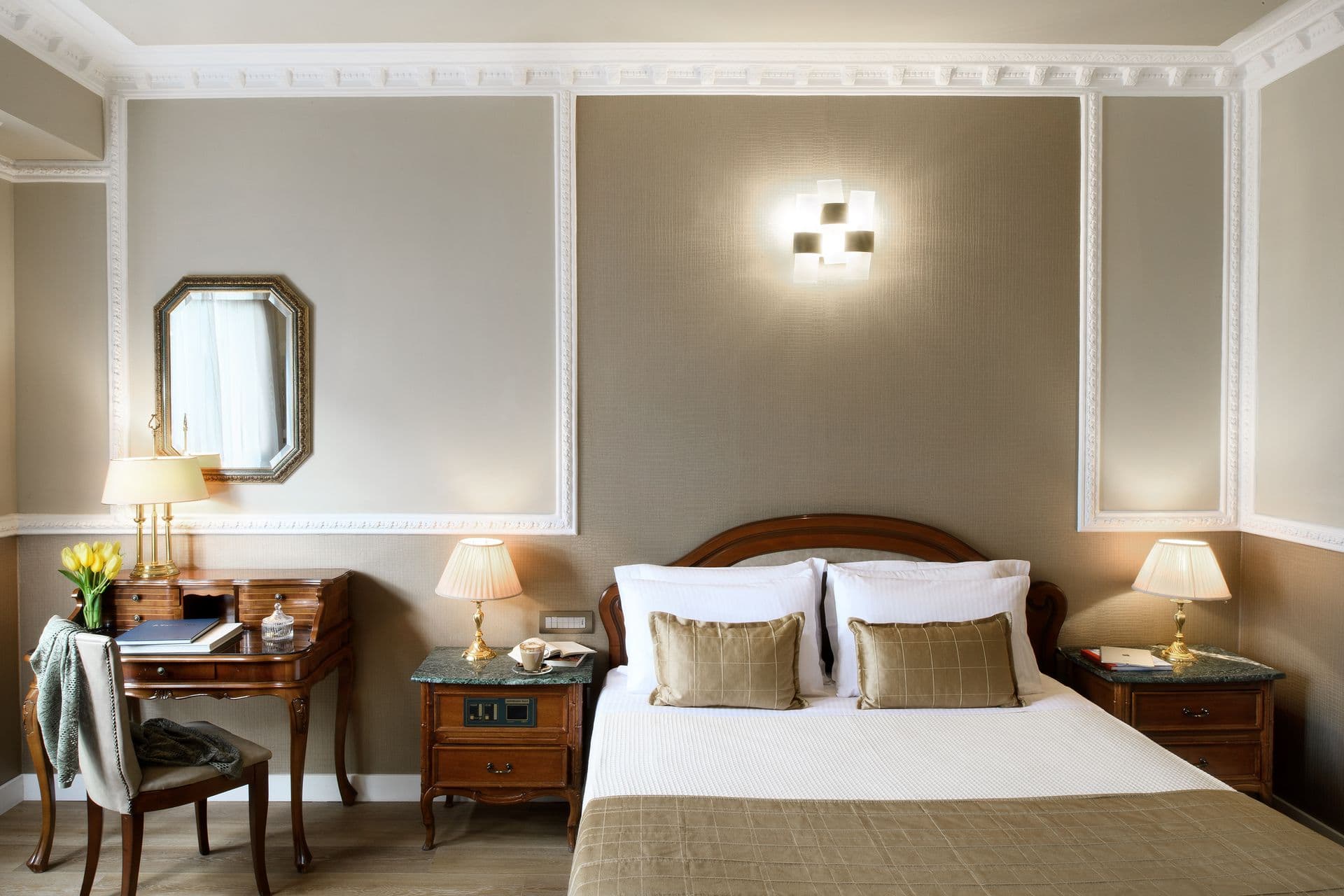 room-types-MEDPALACE-DBL-0.jpg