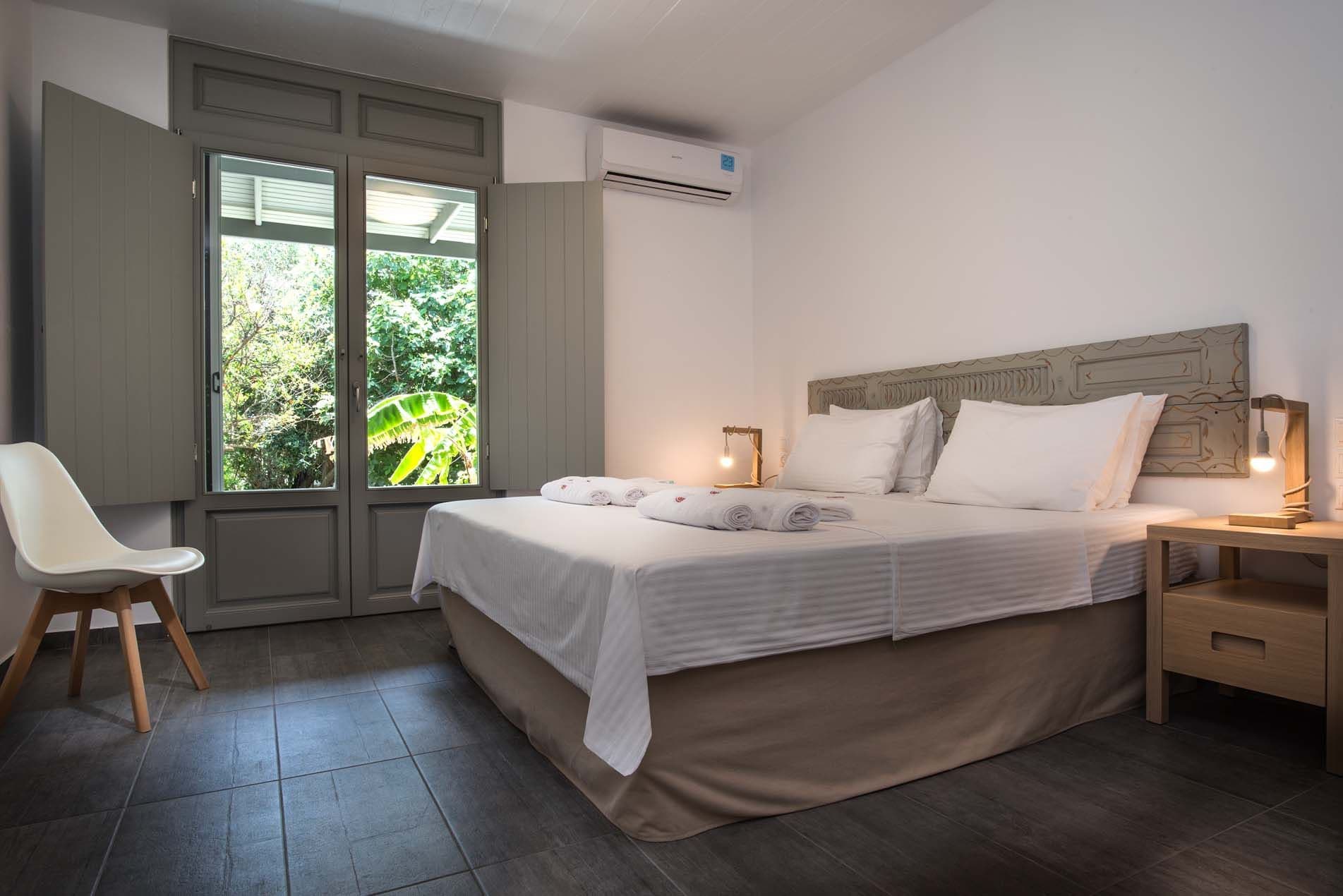 room-types-MELAGRANA-STAND-0.jpg