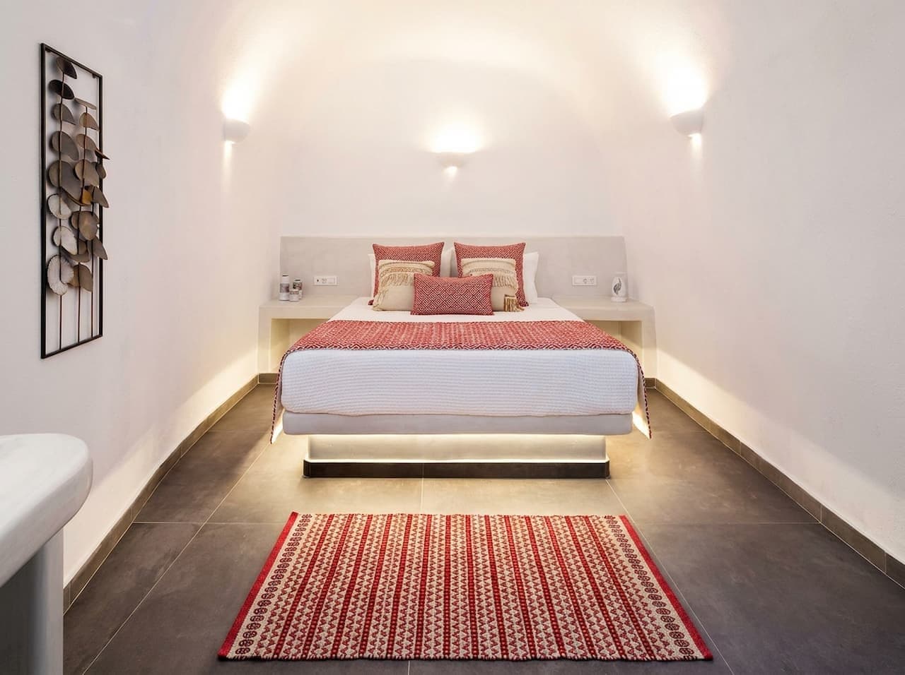 room-types-MELLOWCAVE-VILLA-0.jpg