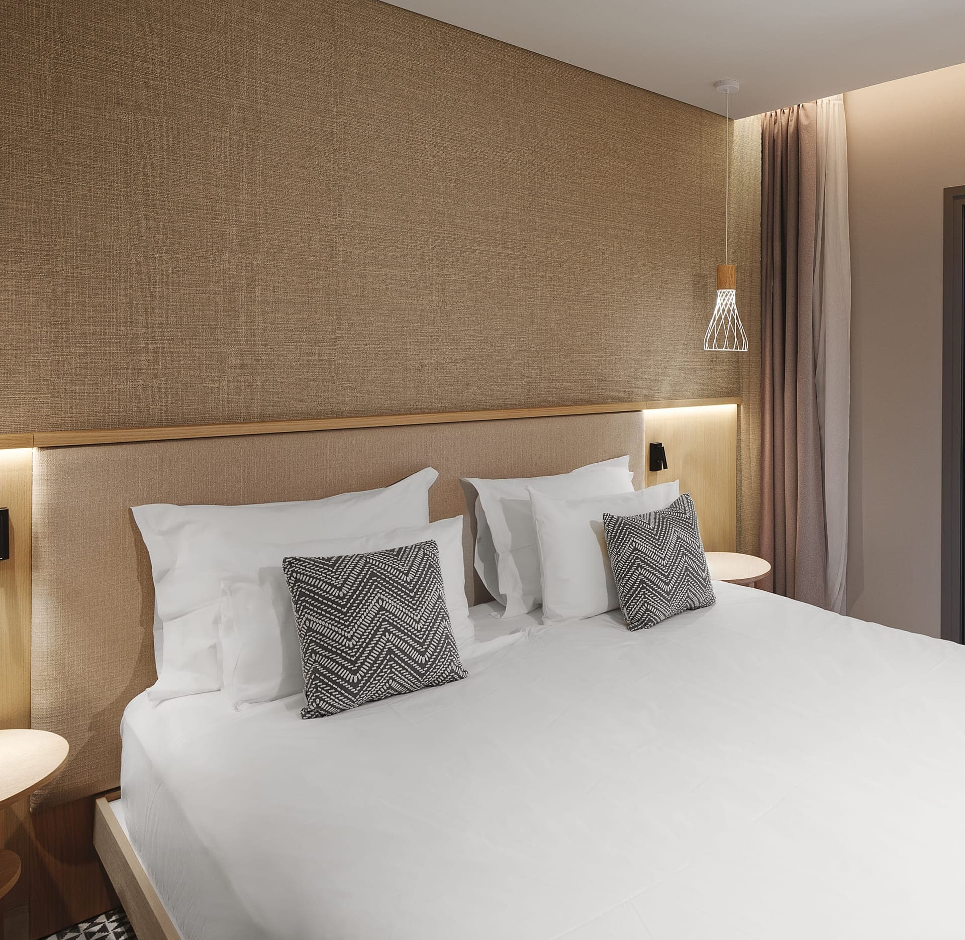 room-types-MERAVIA-ST-0.jpg