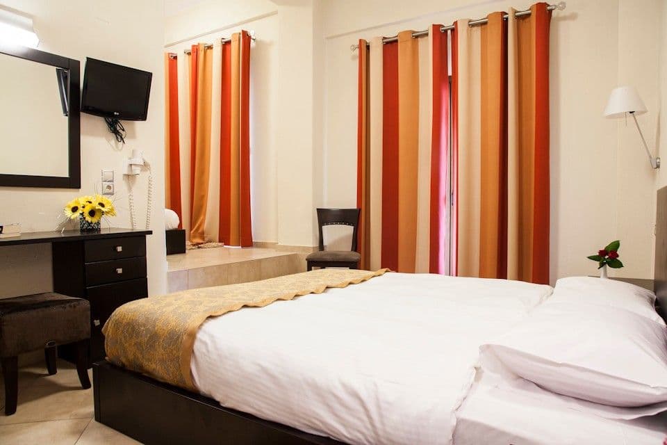 room-types-METEORITIS-STRMGV-0.jpg