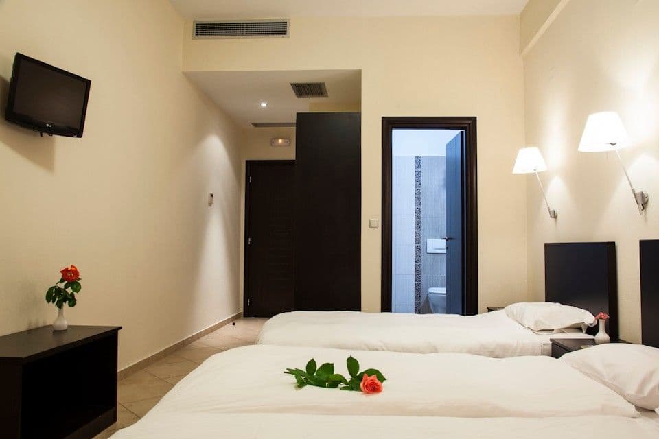 room-types-METEORITIS-TRMV-0.jpg