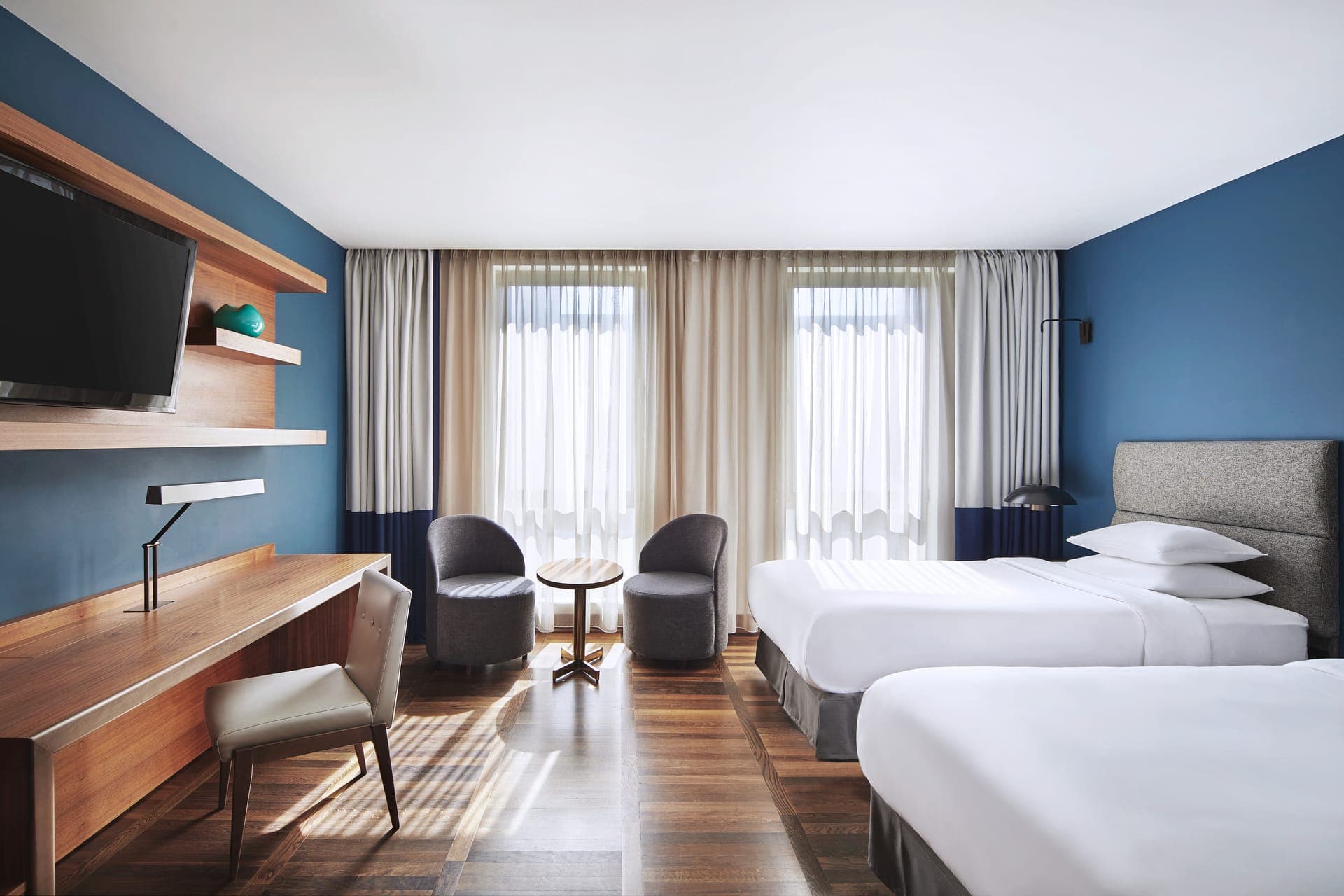 room-types-METROPOLBE-DLXTWN-0.jpg