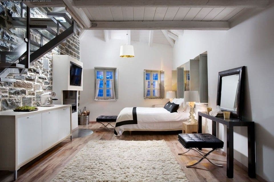 room-types-MIKPAPIGO-MASTER-0.jpg