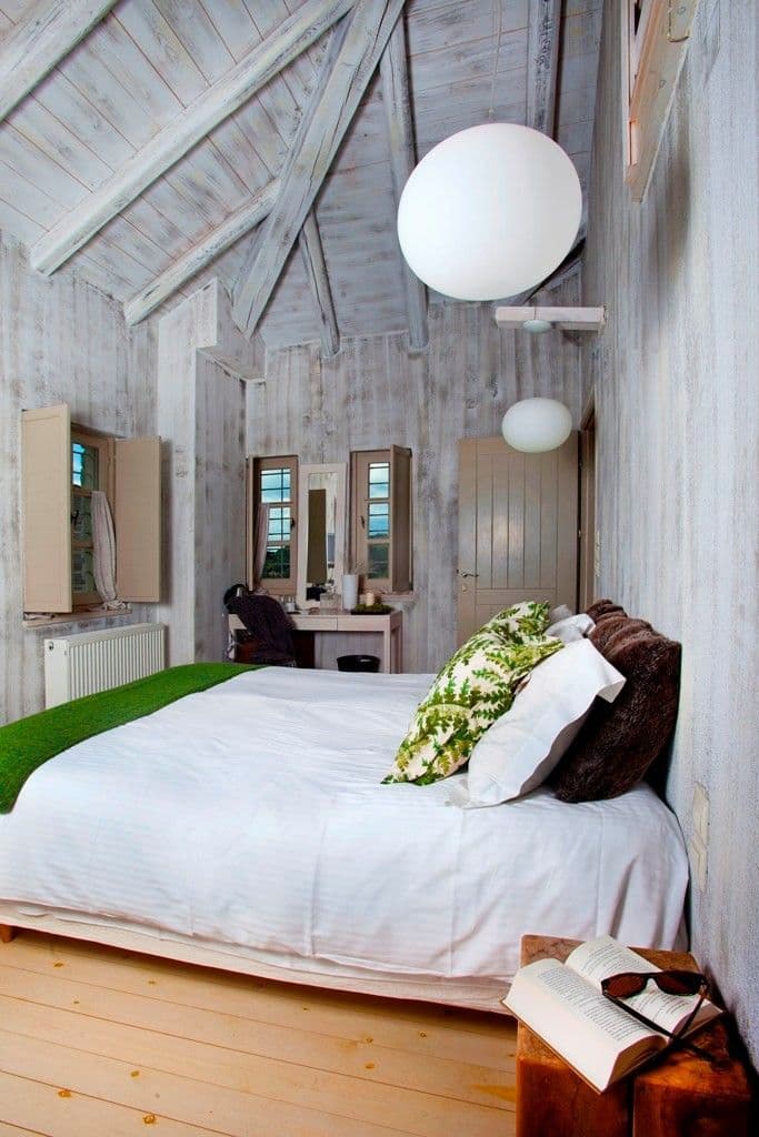 room-types-MIKPAPIGO-STD-0.jpg