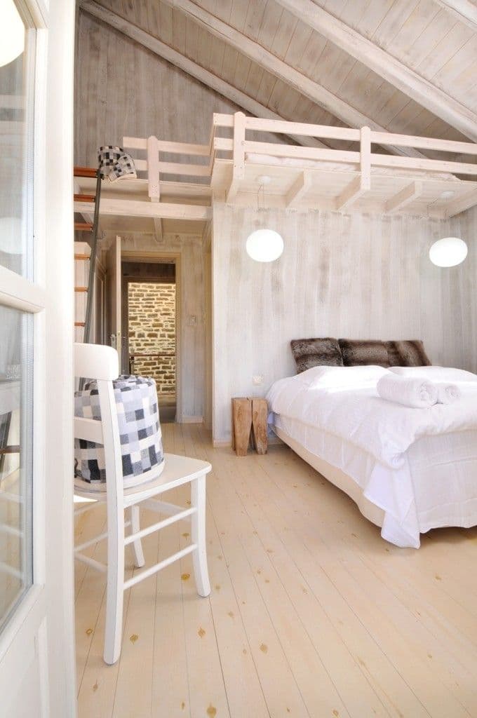 room-types-MIKPAPIGO-STDBAL-0.jpg