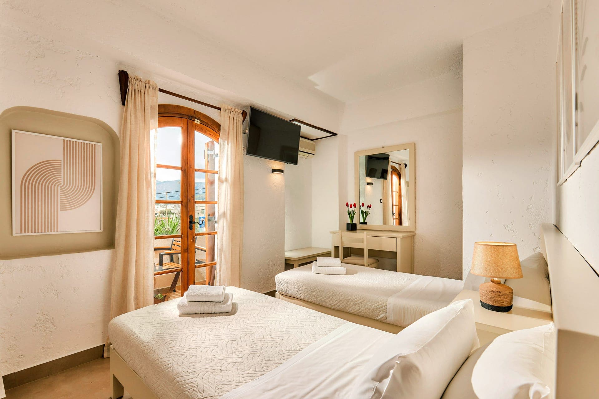 room-types-MILAMALIA-STTRPT-0.jpg