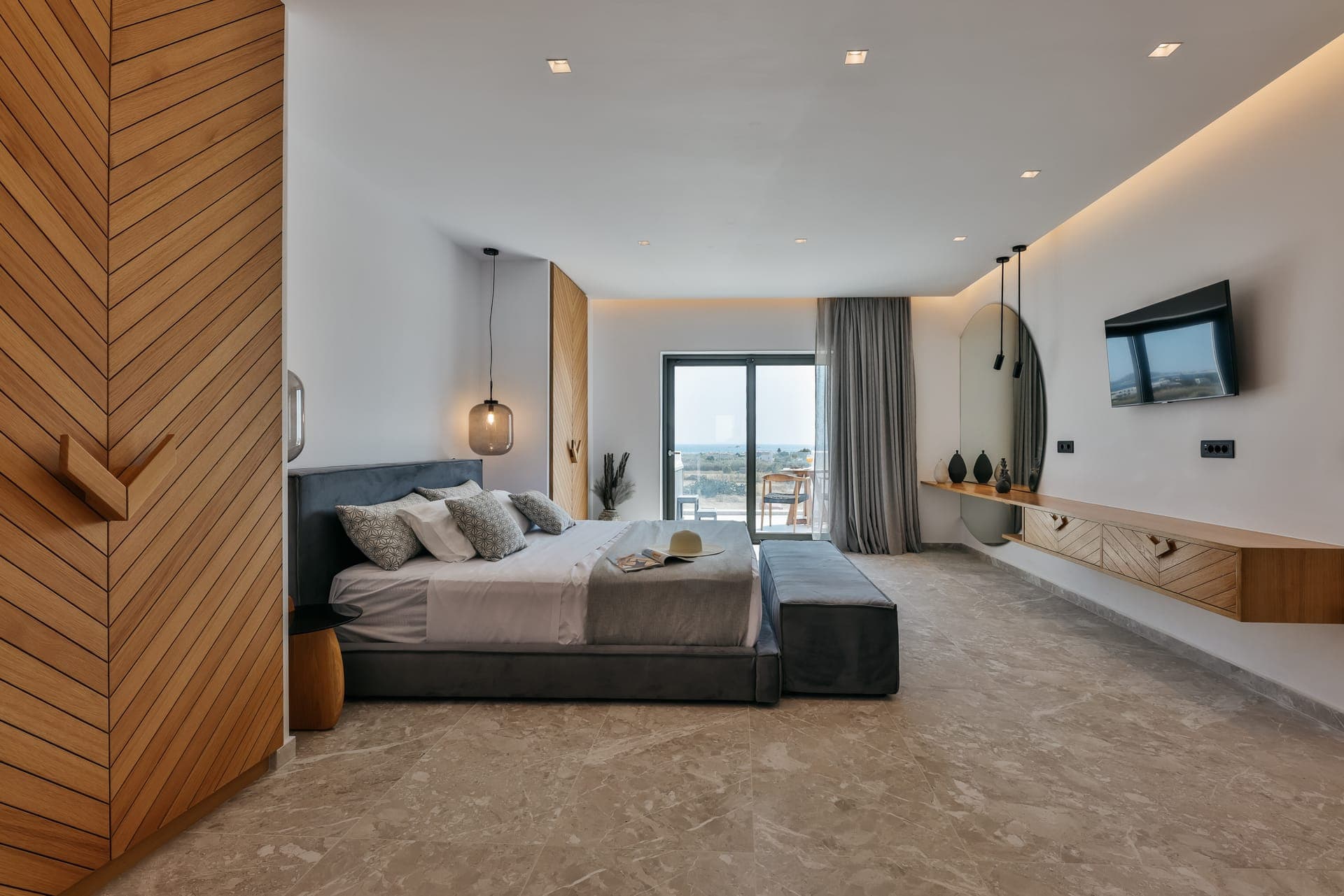 room-types-MILESTONES-SVSUIT-0.jpg