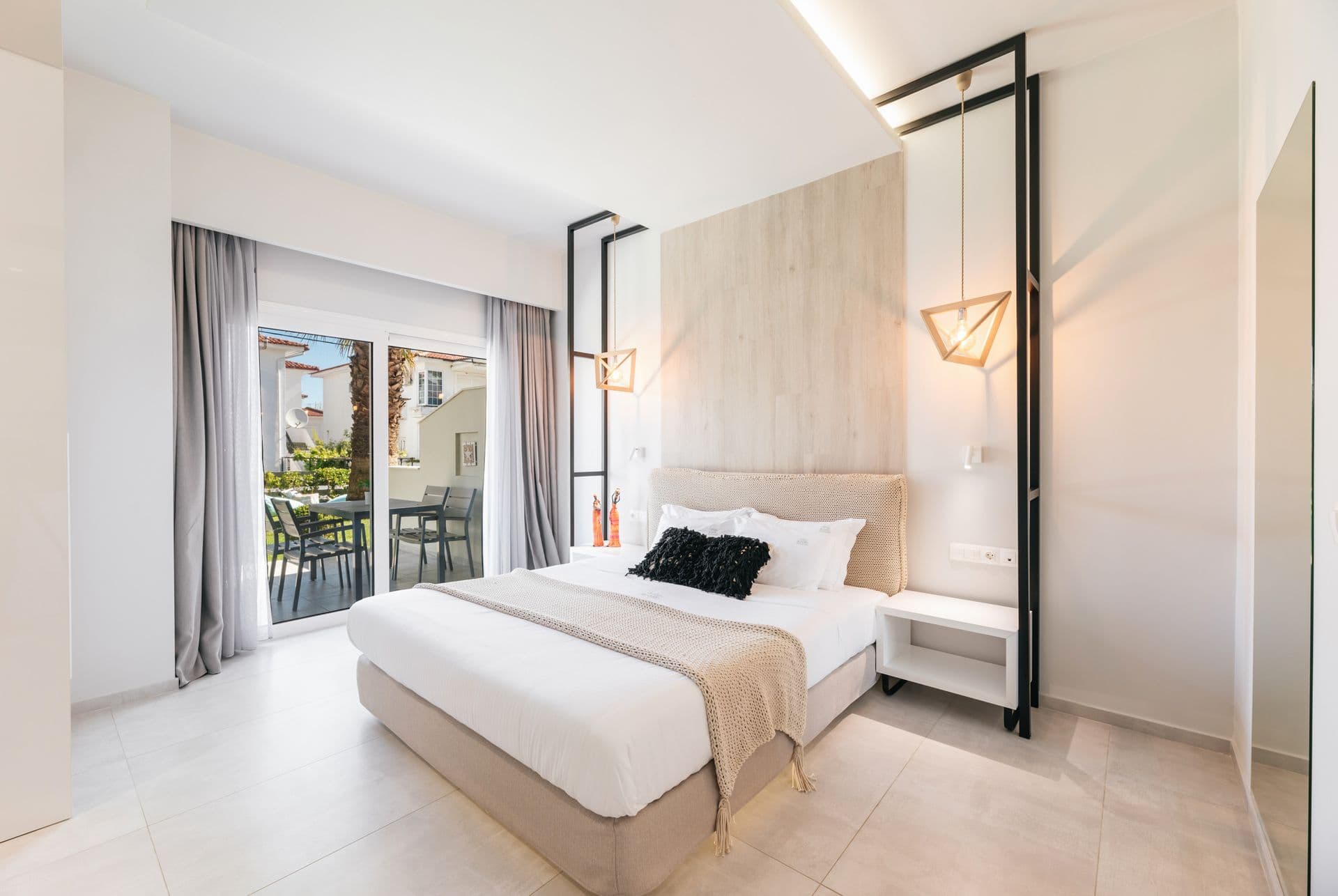 room-types-MINTHIAPTS-D2C-0.jpg