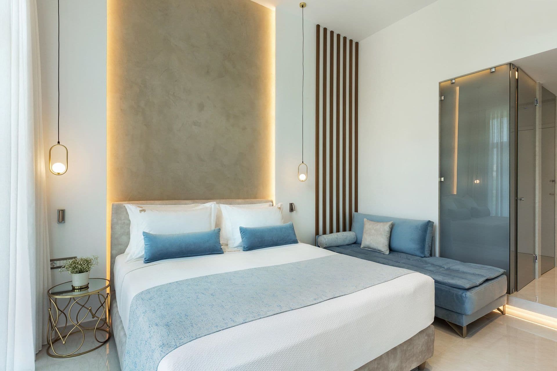 Mirabilie Luxury Suites, Chania, Crete