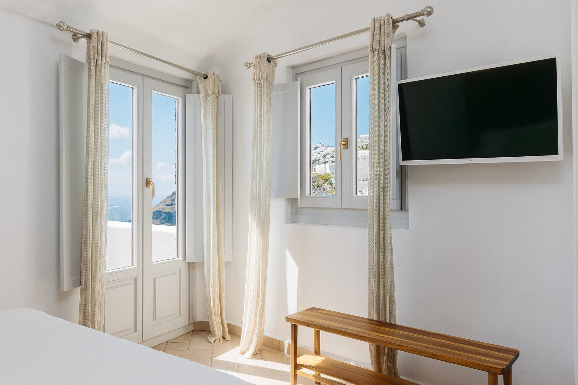 room-types-MIRABOVILL-APT-0.jpg